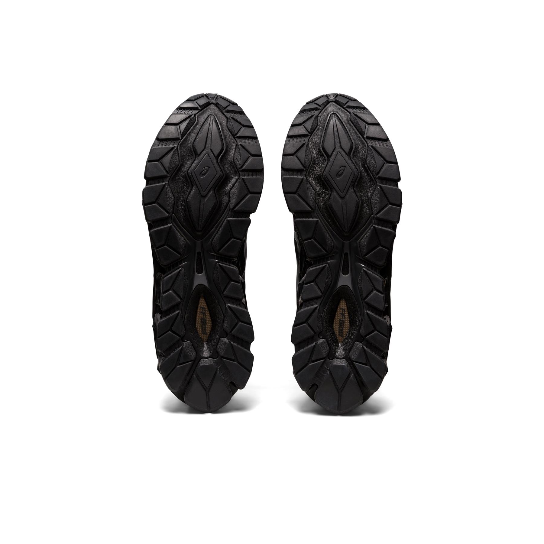 product/a/s/asics_1201a680_001_600.jpg