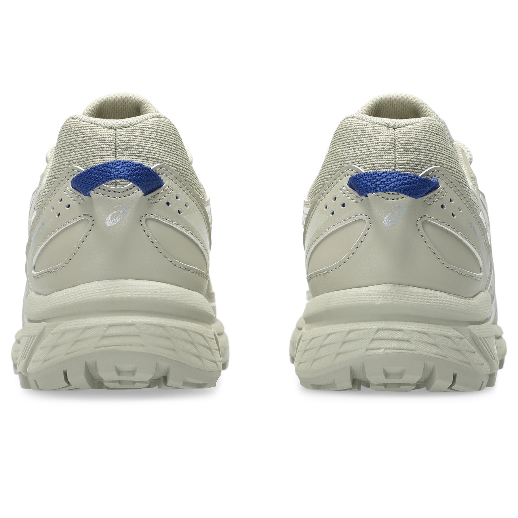 product/a/s/asics_1204a162---009_black-black_7.jpg
