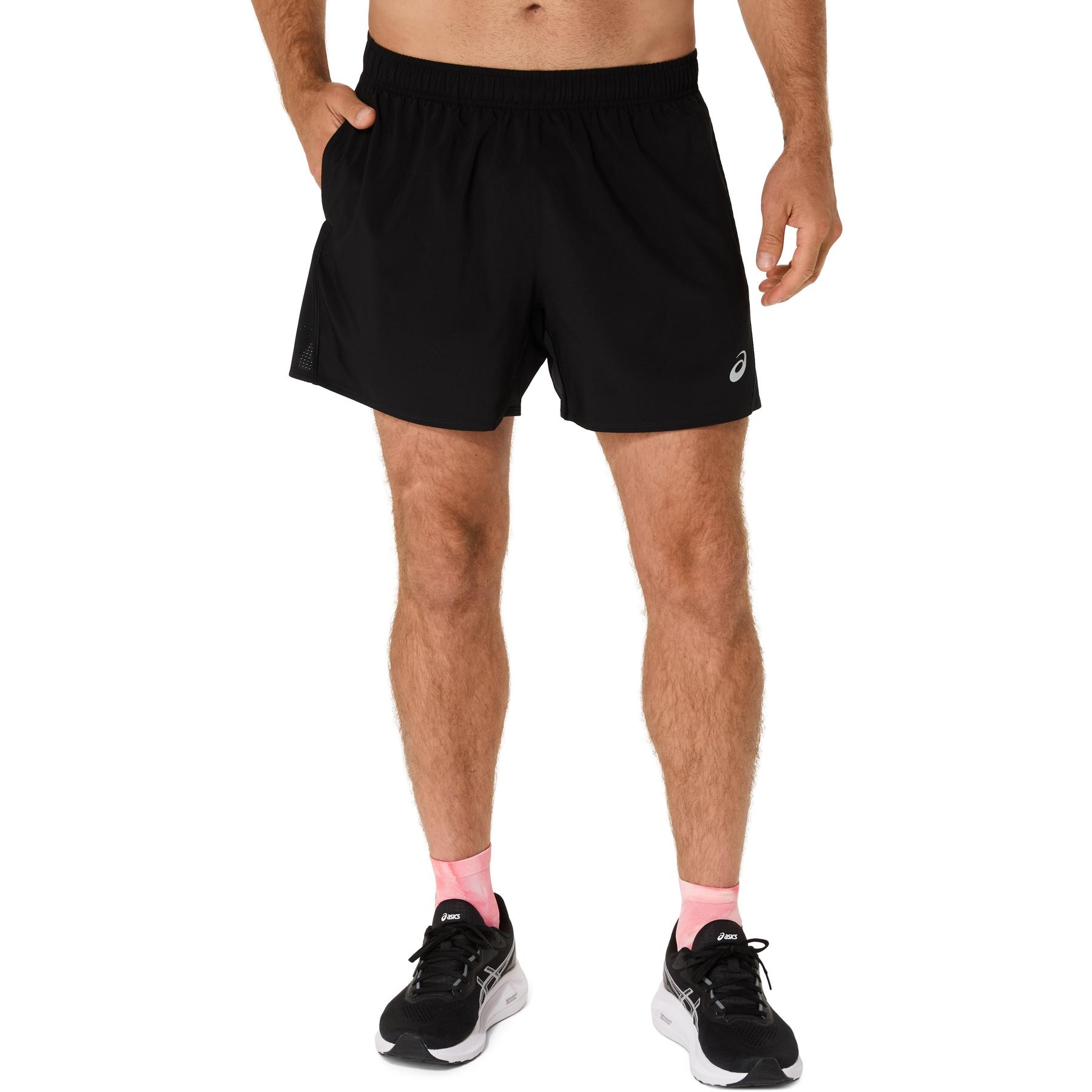 product/a/s/asics_2011d214---001_performance-black_1.jpg