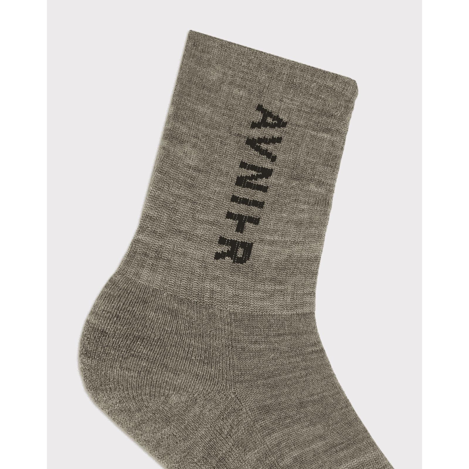 product/a/v/avnier_avsost-grey-verticalmerinos_gris_2.jpg