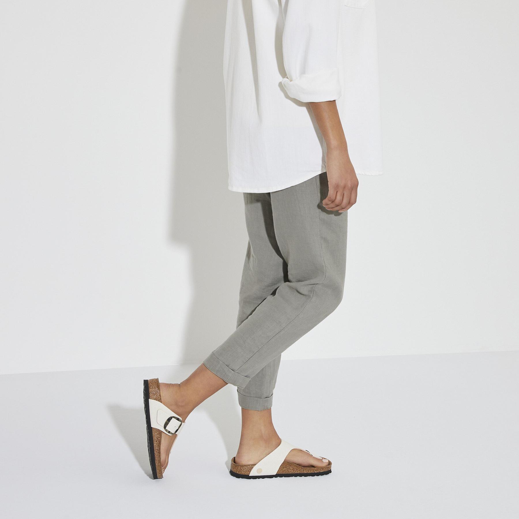 product/b/i/birkenstock_1024042-1024004_6-nw090525.jpg
