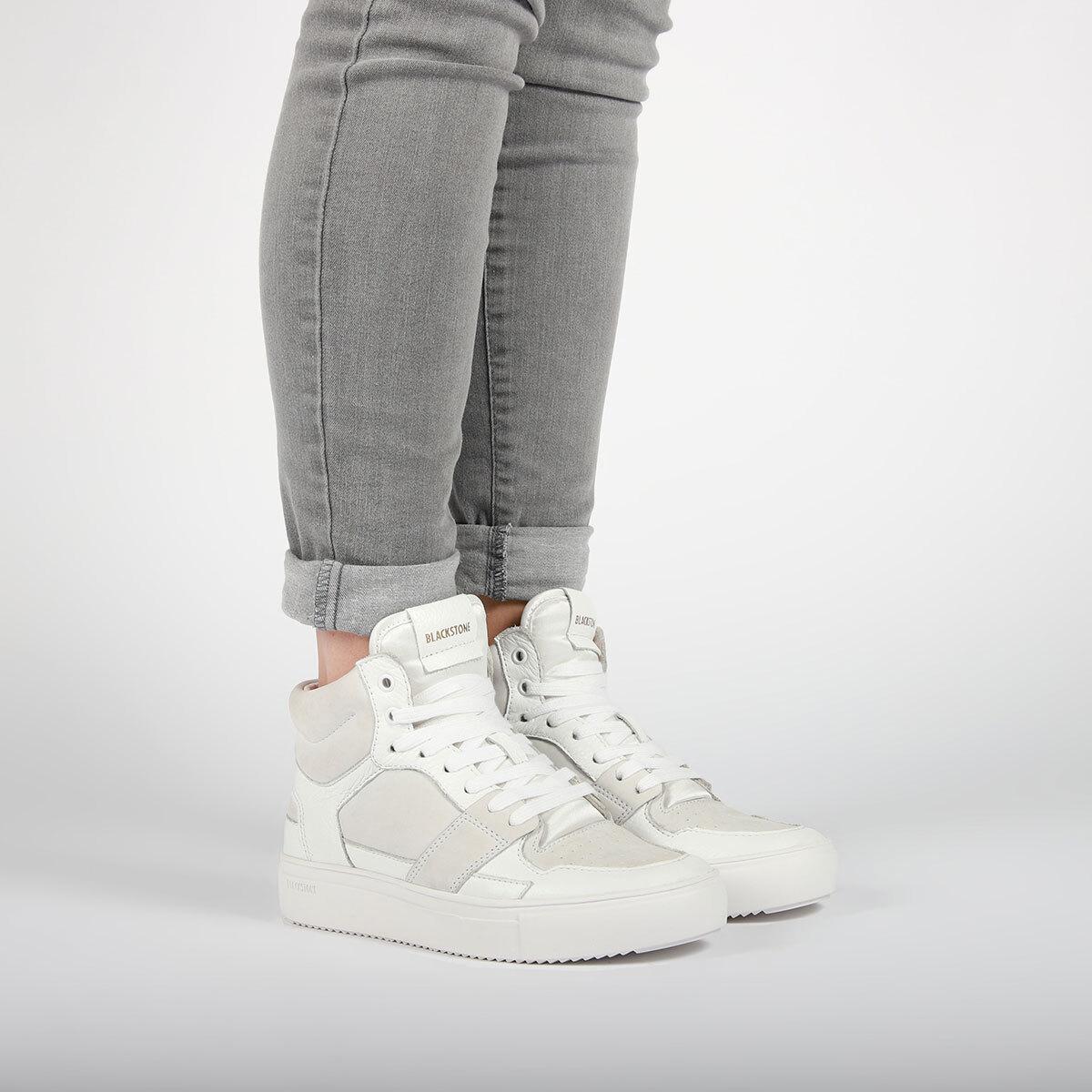 product/b/l/blackstone_xw42.whit_0.jpg