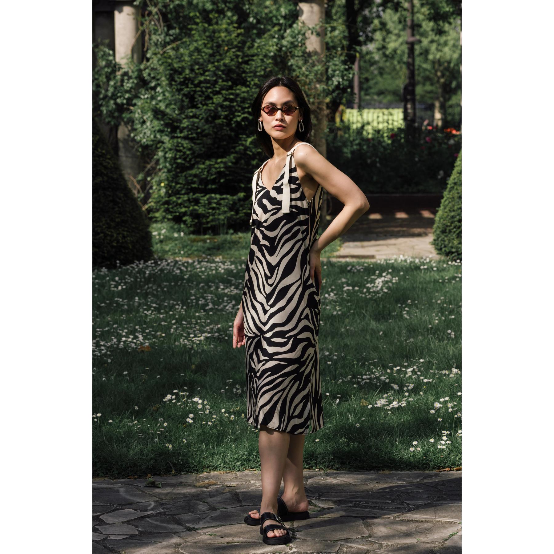 product/b/o/bobo-paris_a-ds-janna-cm_noir-gris_1.jpg