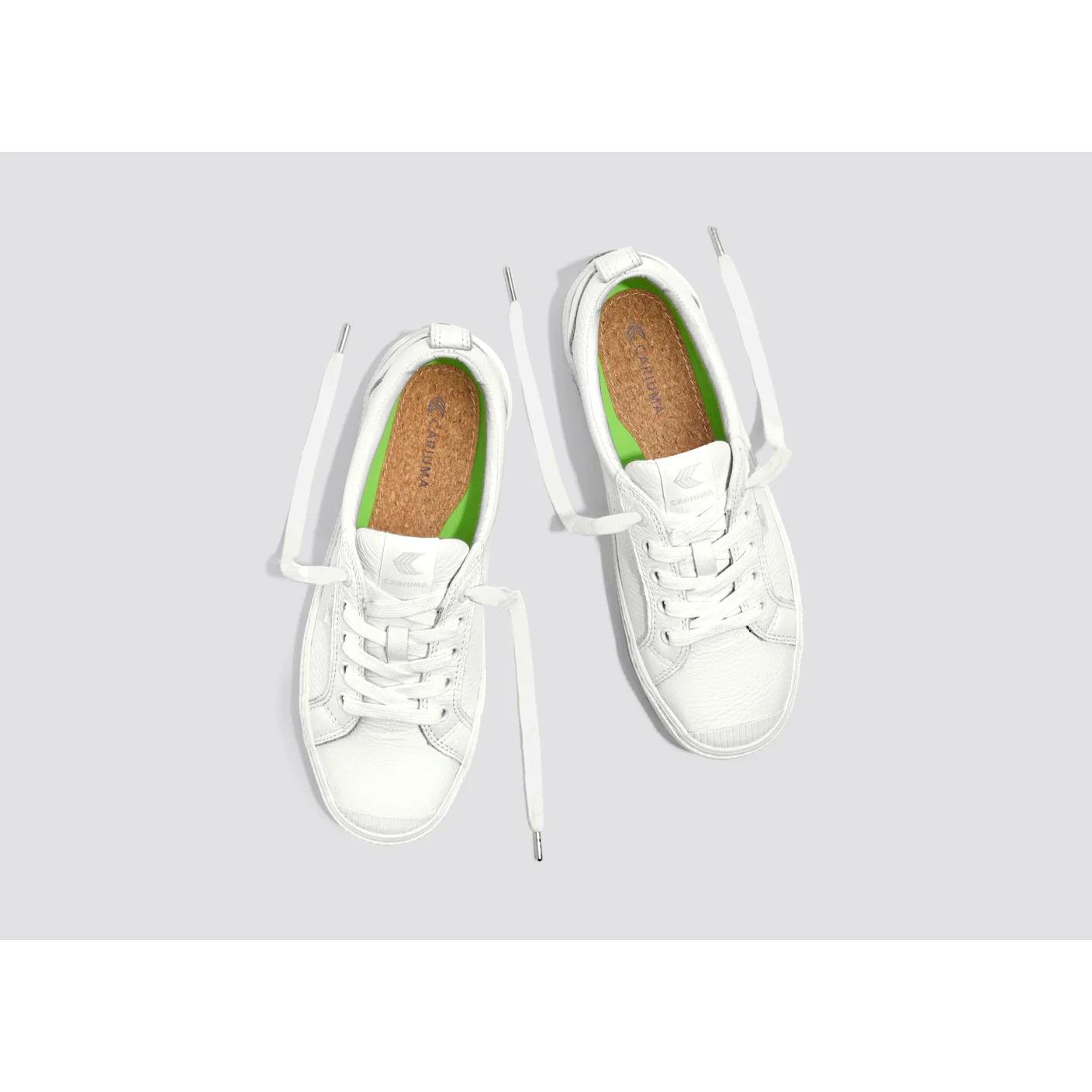 product/c/a/cariuma_100104w13w_blanc_3.jpg
