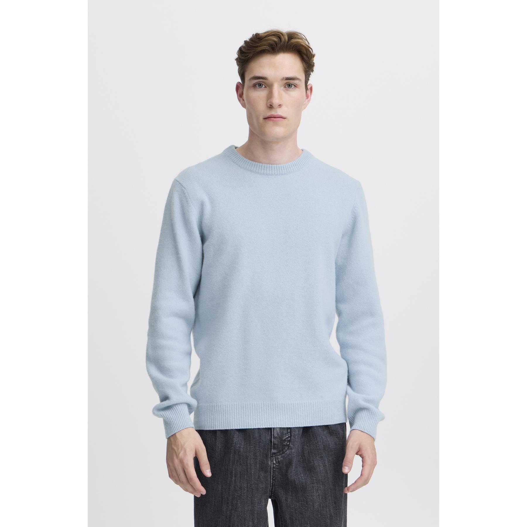 product/c/a/casual-friday_20503970-153920_3.jpg