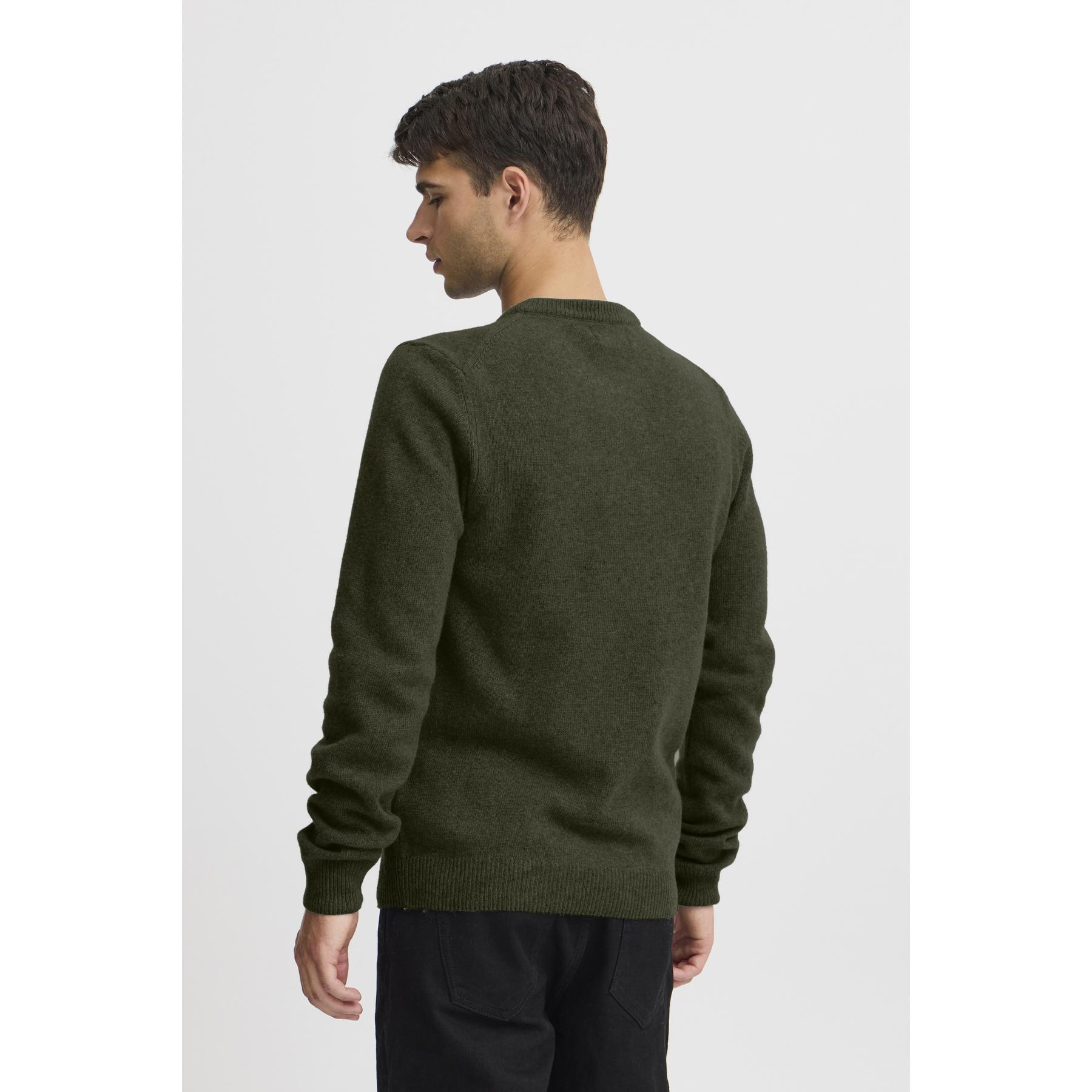 product/c/a/casual-friday_20503970-190413_7.jpg