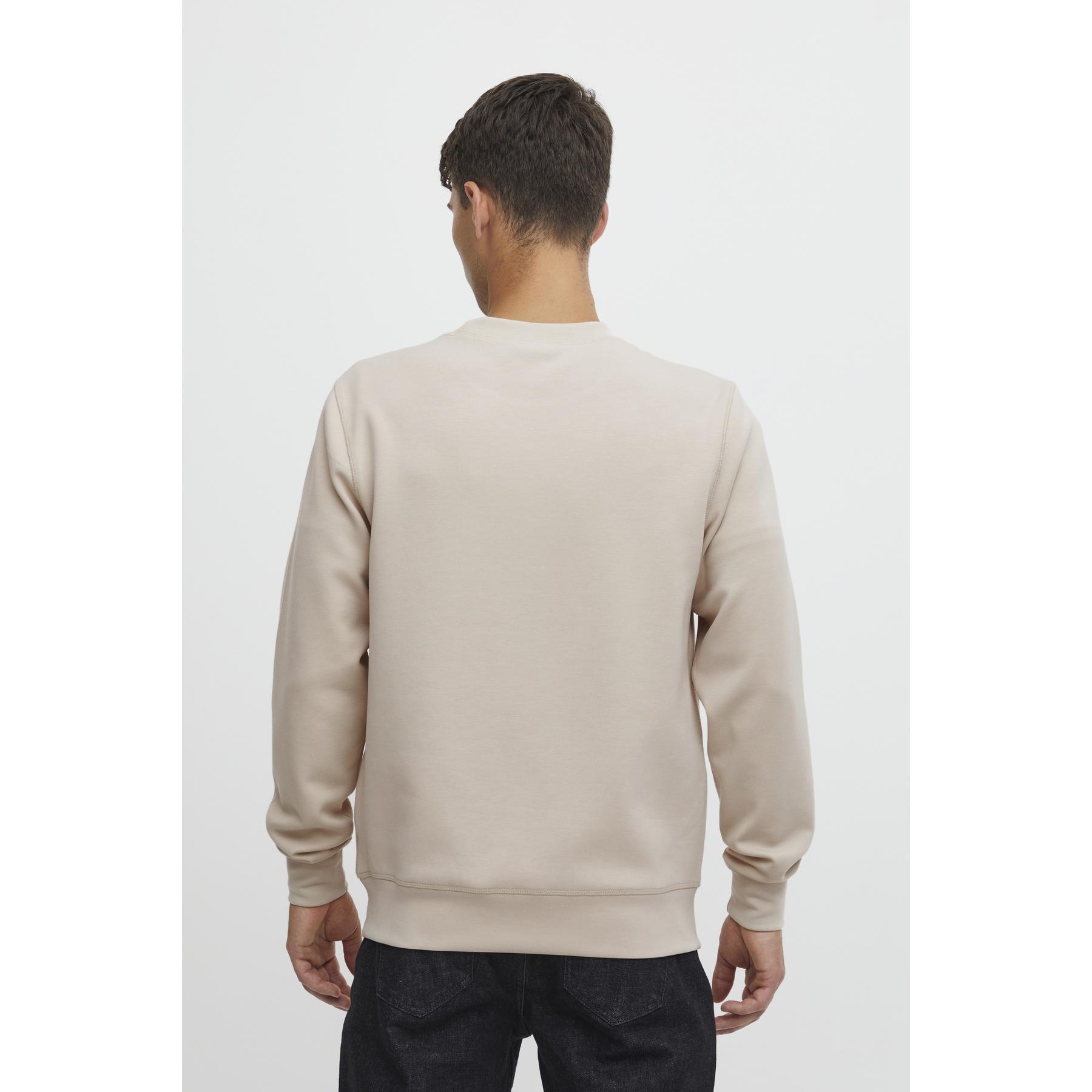 product/c/a/casual-friday_20504731-154503_5.jpg