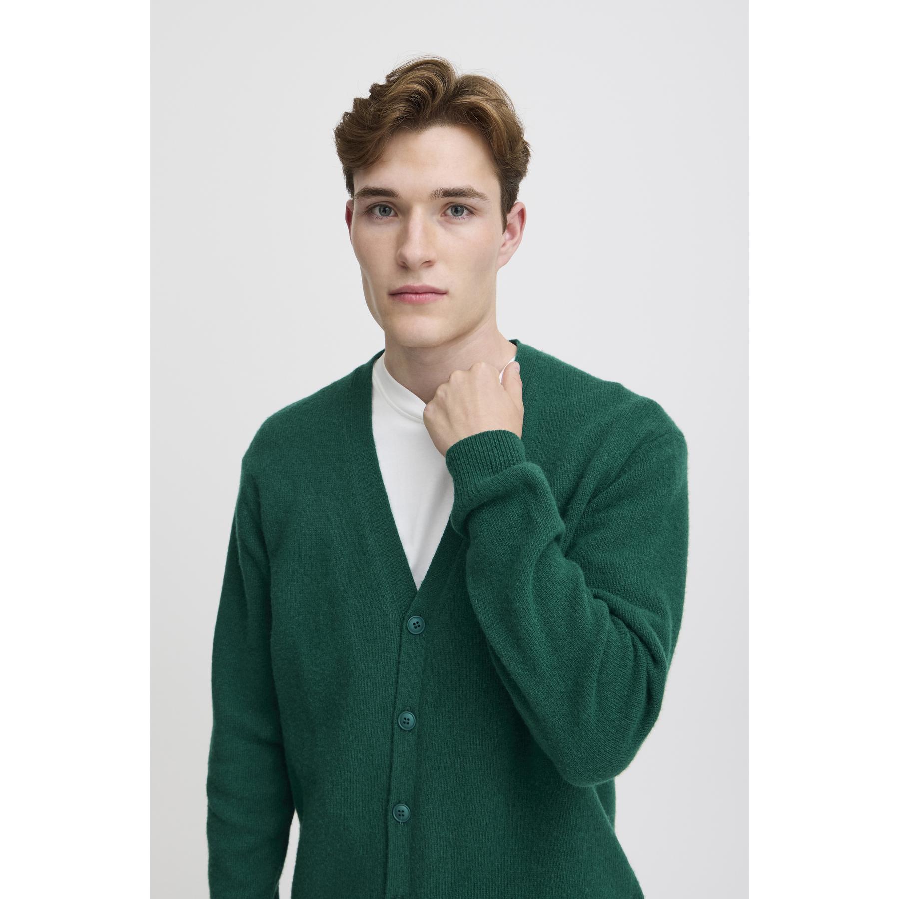product/c/a/casual-friday_20504796-195230_7.jpg