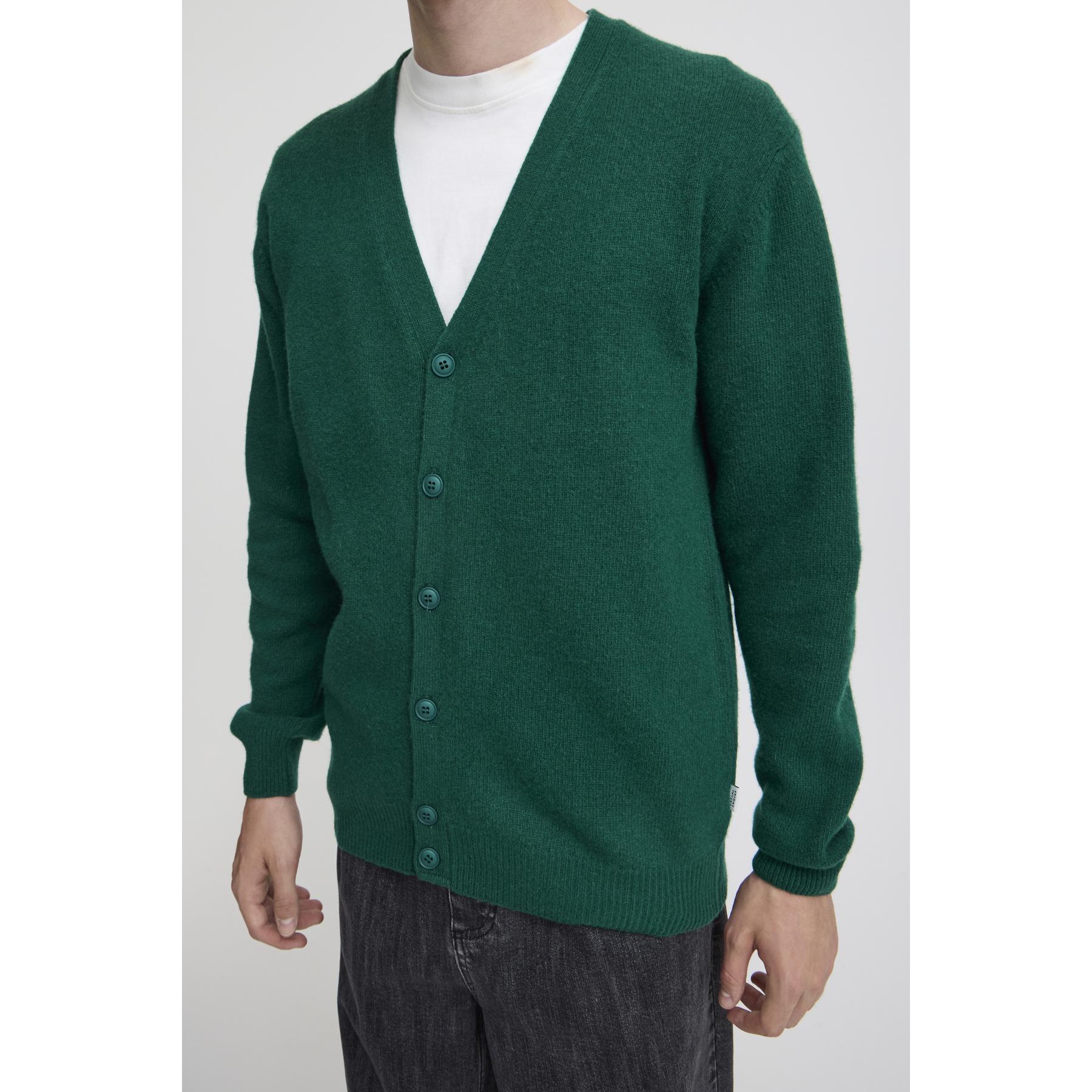 product/c/a/casual-friday_20504796-195230_8.jpg