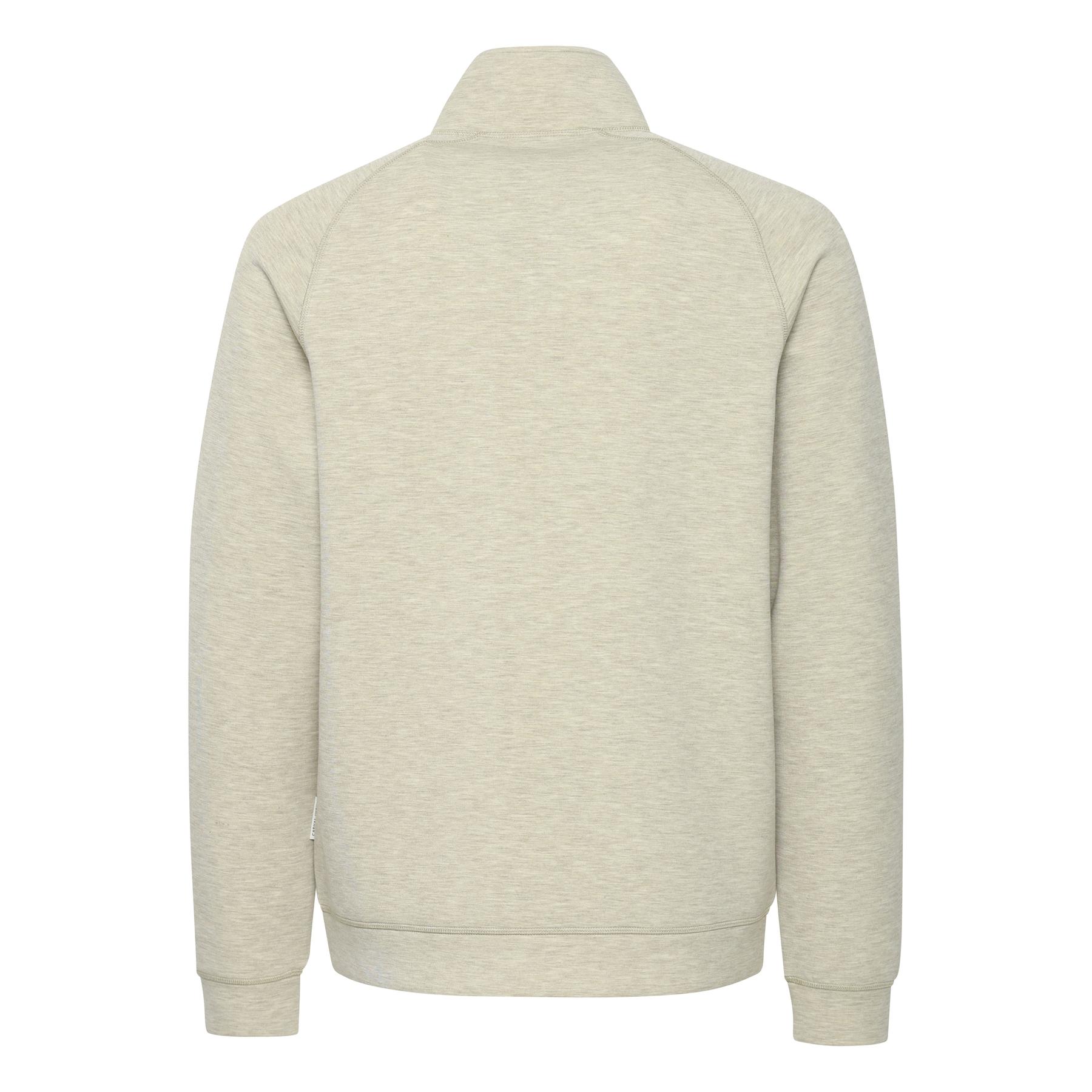 product/c/a/casual-friday_20504936-1706301_1.jpg
