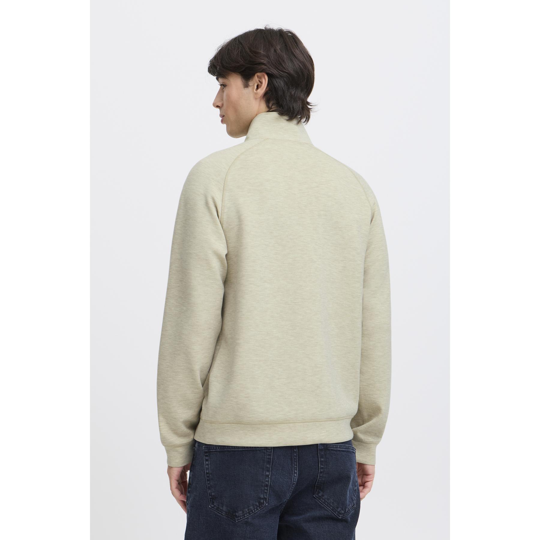 product/c/a/casual-friday_20504936-1706301_5.jpg