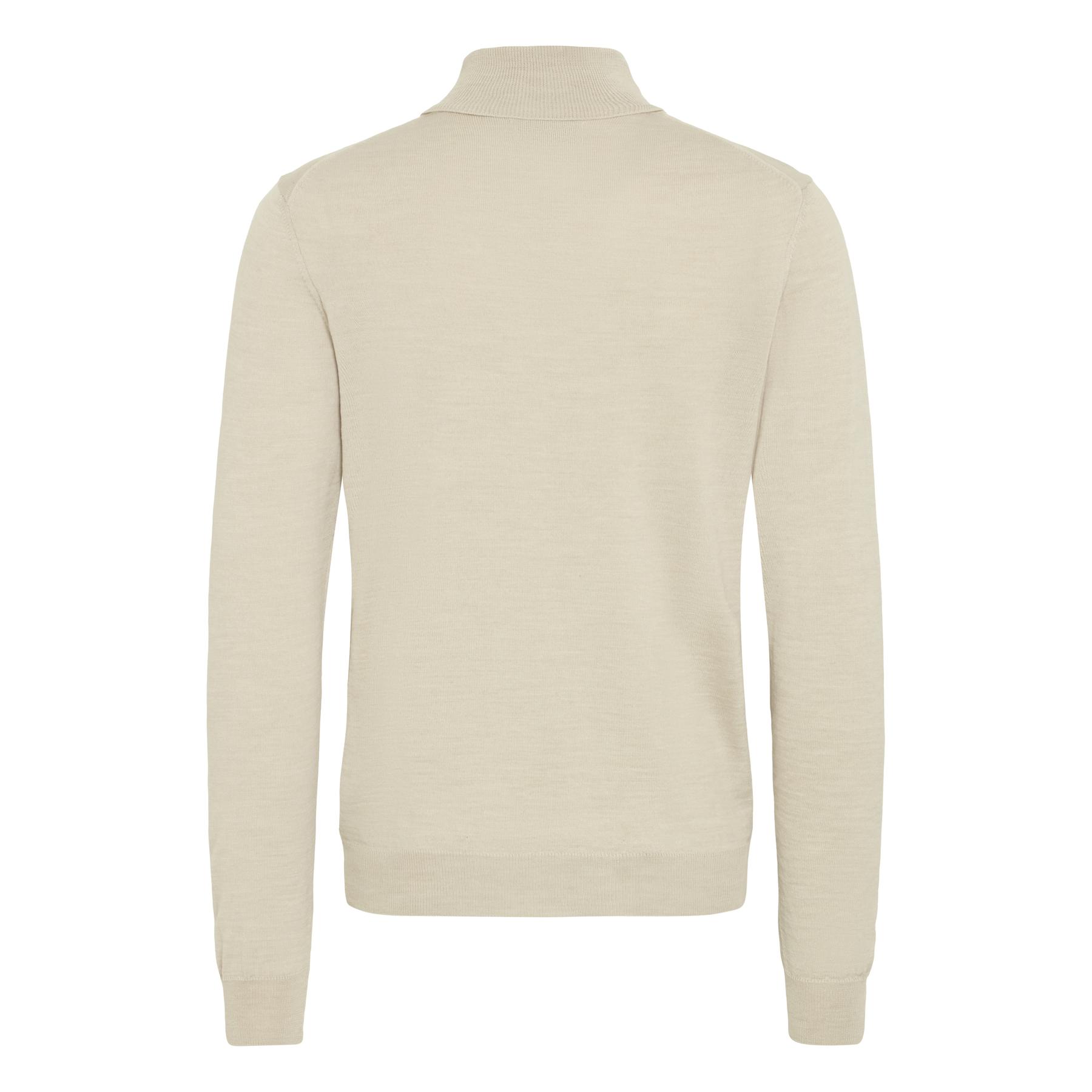 product/c/a/casual-friday_501483-1513051_1.jpg