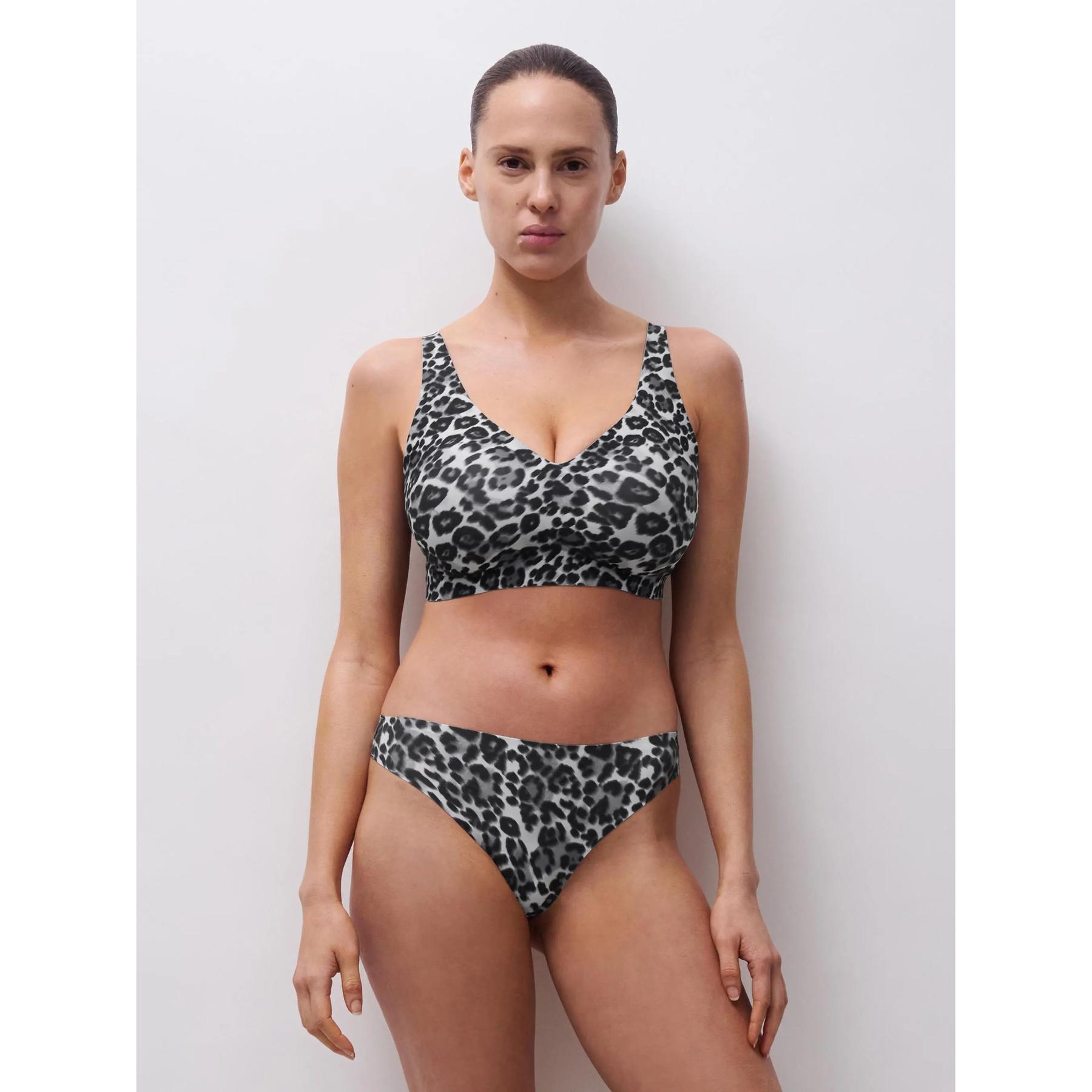 product/c/h/chantelle_c11d40-b16_leopard-gr_5.jpg
