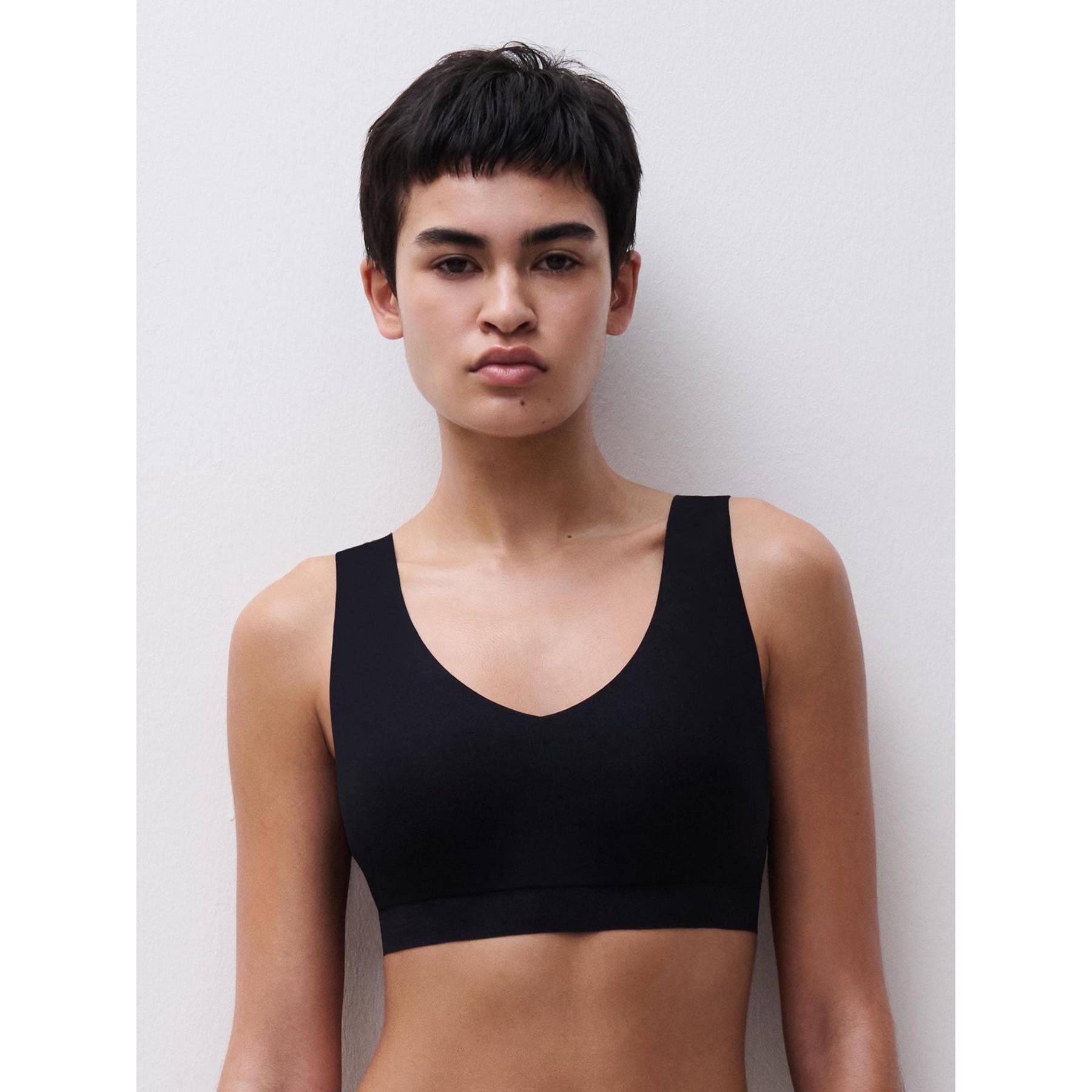 product/c/h/chantelle_c16a10-011_noir_2.jpg