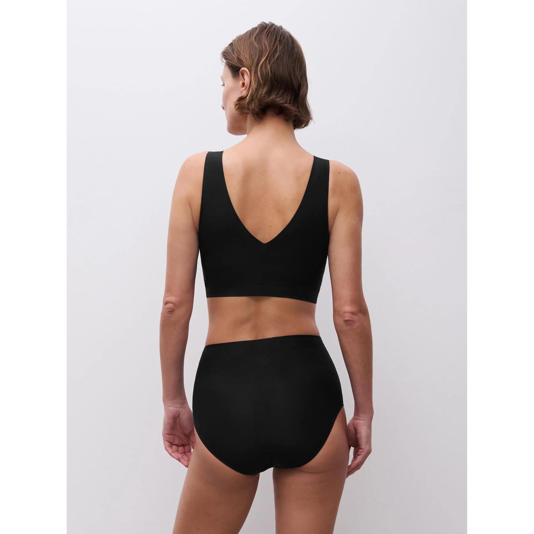 product/c/h/chantelle_c26470-011_noir_5.jpg