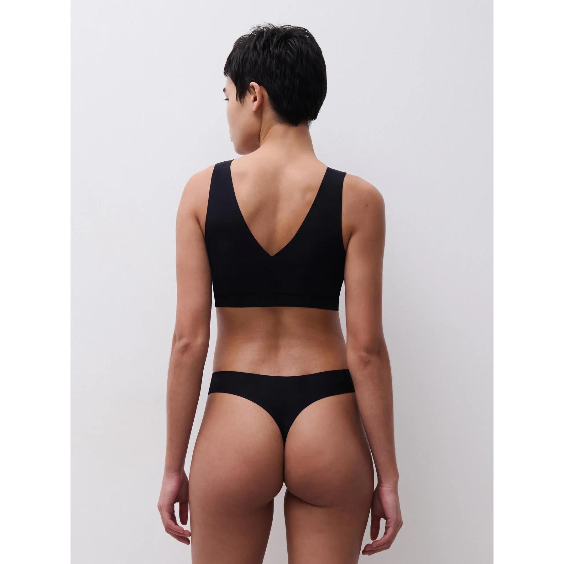 product/c/h/chantelle_c26490-011_noir_5.jpg