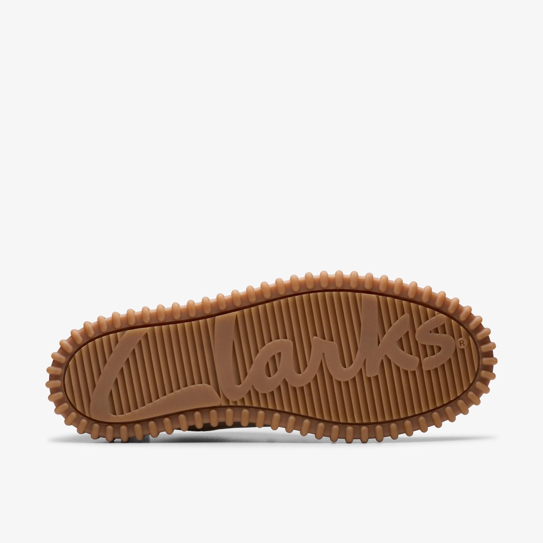product/c/l/clarks_26180906_ecru-suede_3.jpg