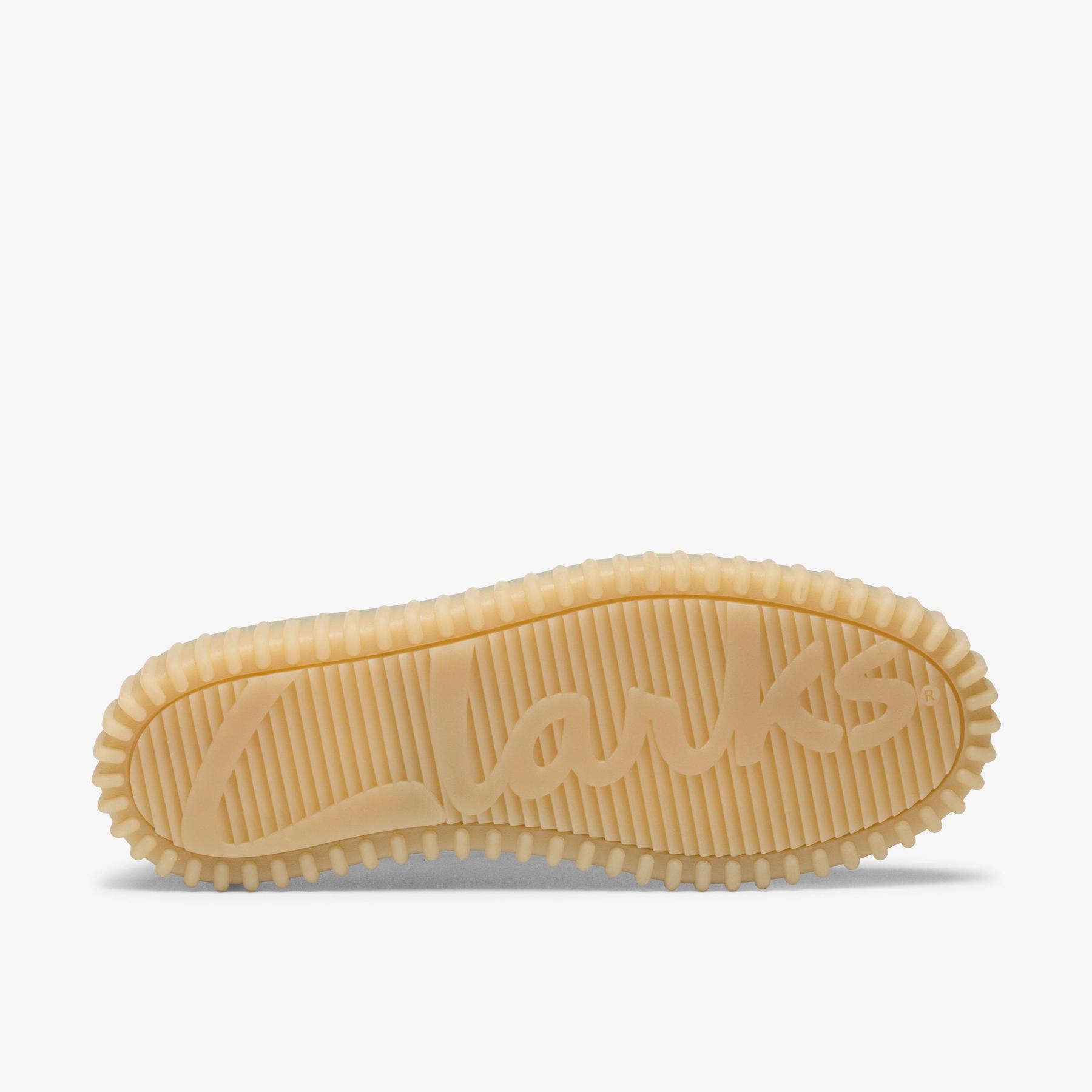 product/c/l/clarks_26184417_grey_3.jpg