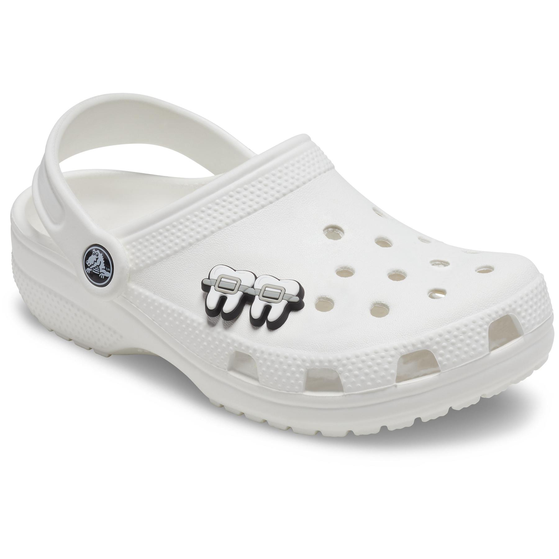 product/c/r/crocs_10009442_gris_2.jpg