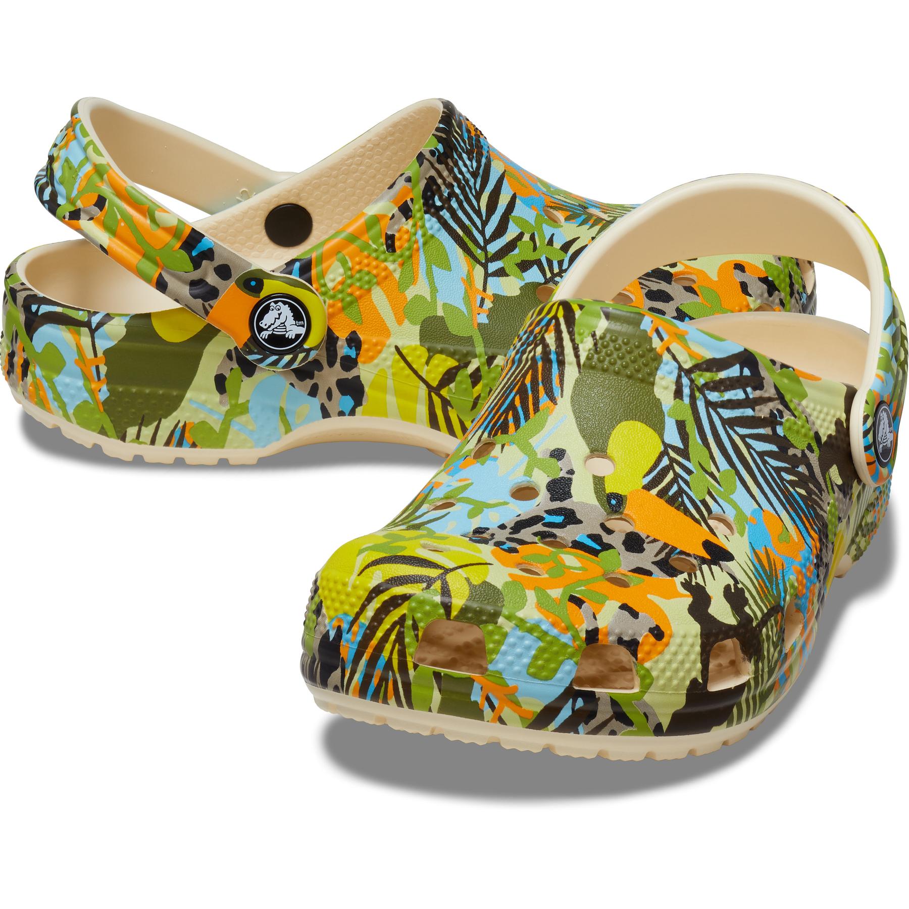 product/c/r/crocs_208576-1fr_1-q325.jpg