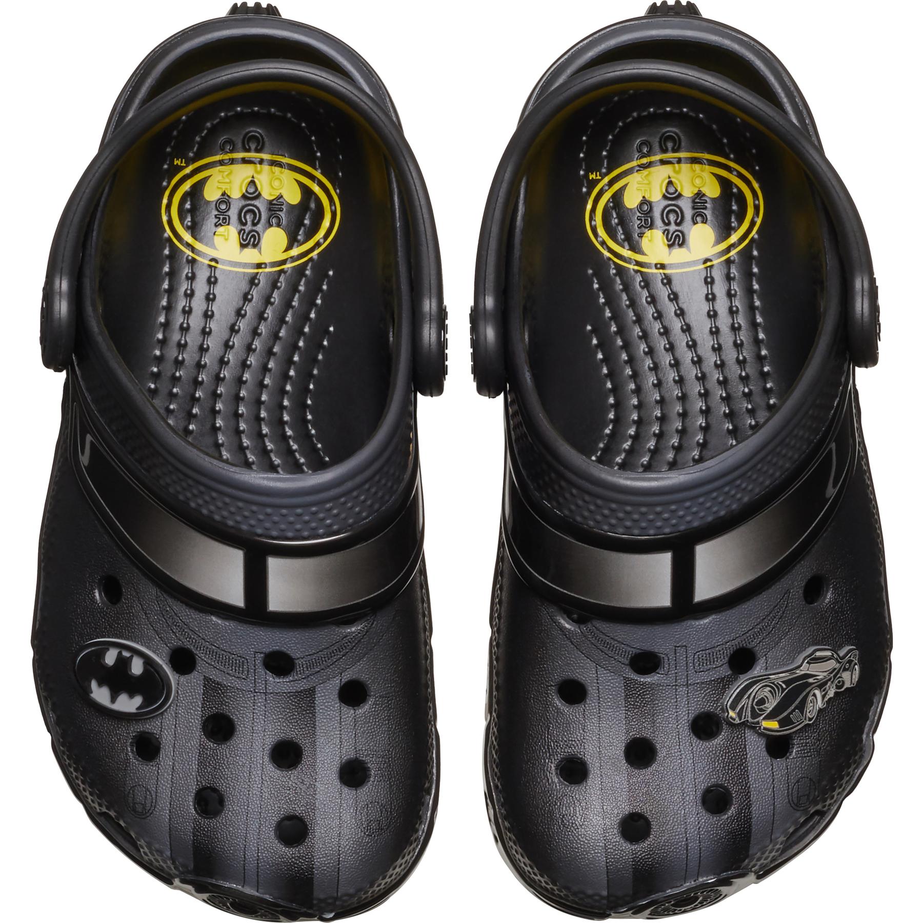 product/c/r/crocs_210229-001_2-nw093024.jpg