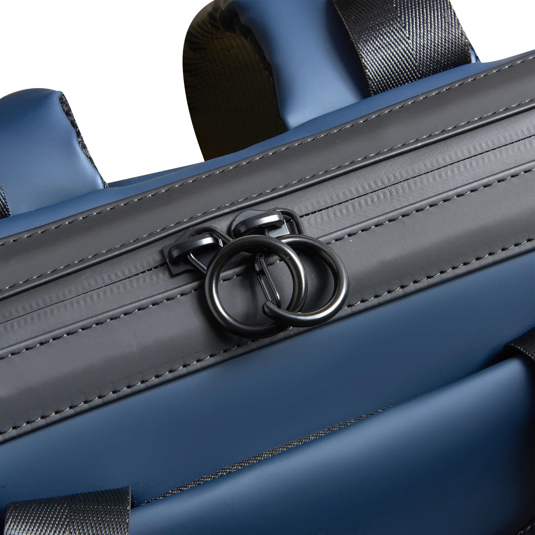 product/d/e/delsey_00163261002_bleu-nuit_3.jpg