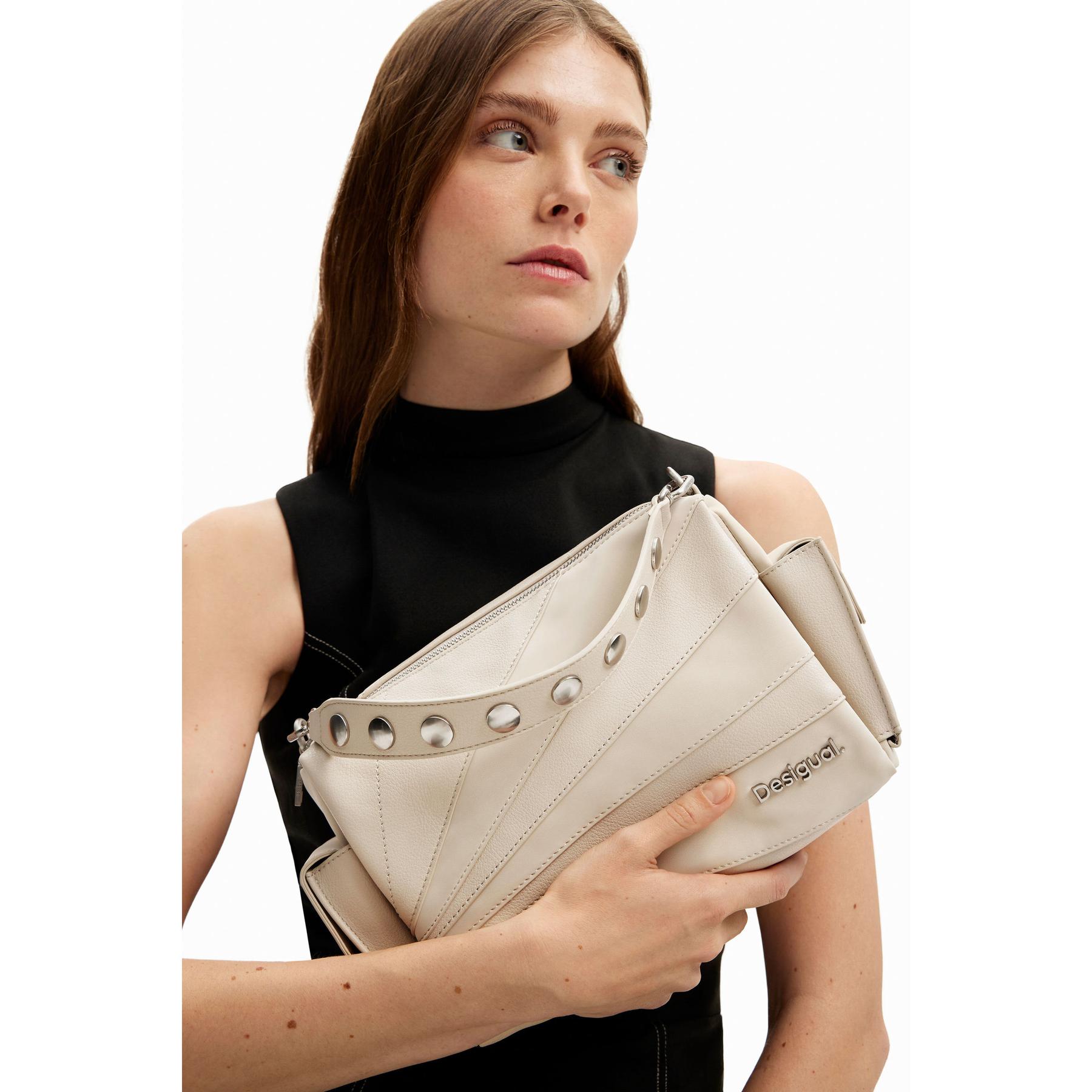 product/d/e/desigual_24saxp75-1001_2-nw032824.jpg