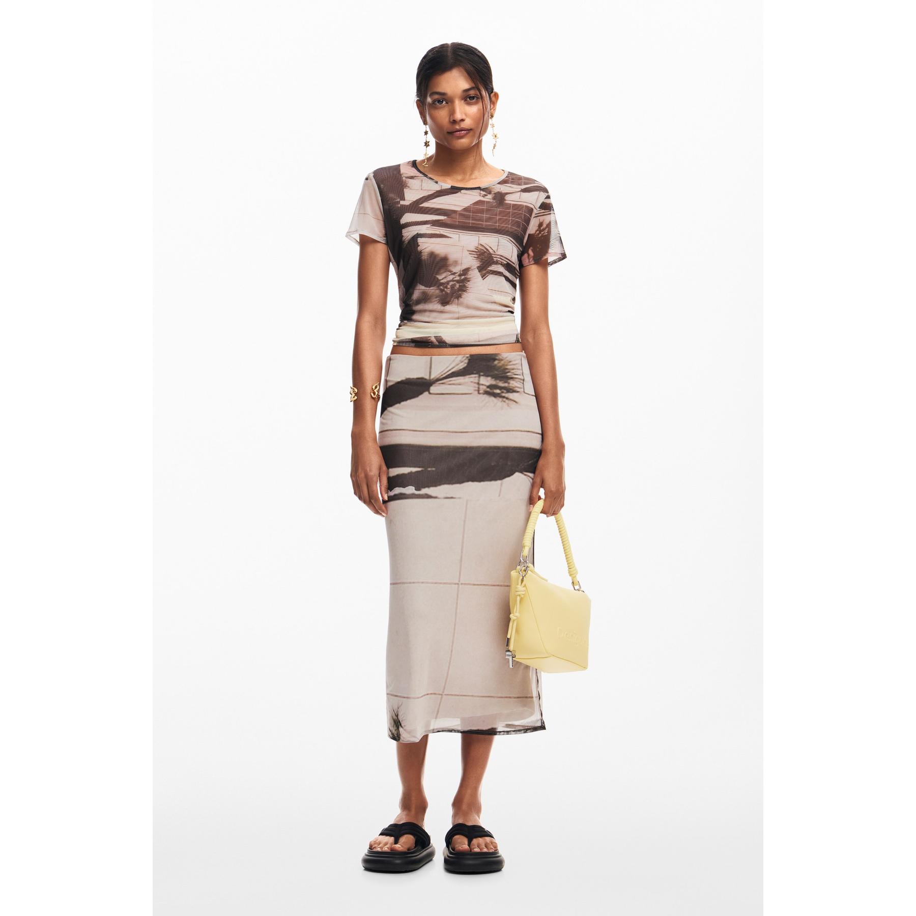 product/d/e/desigual_25swfk05-1028_blanc_4.jpg