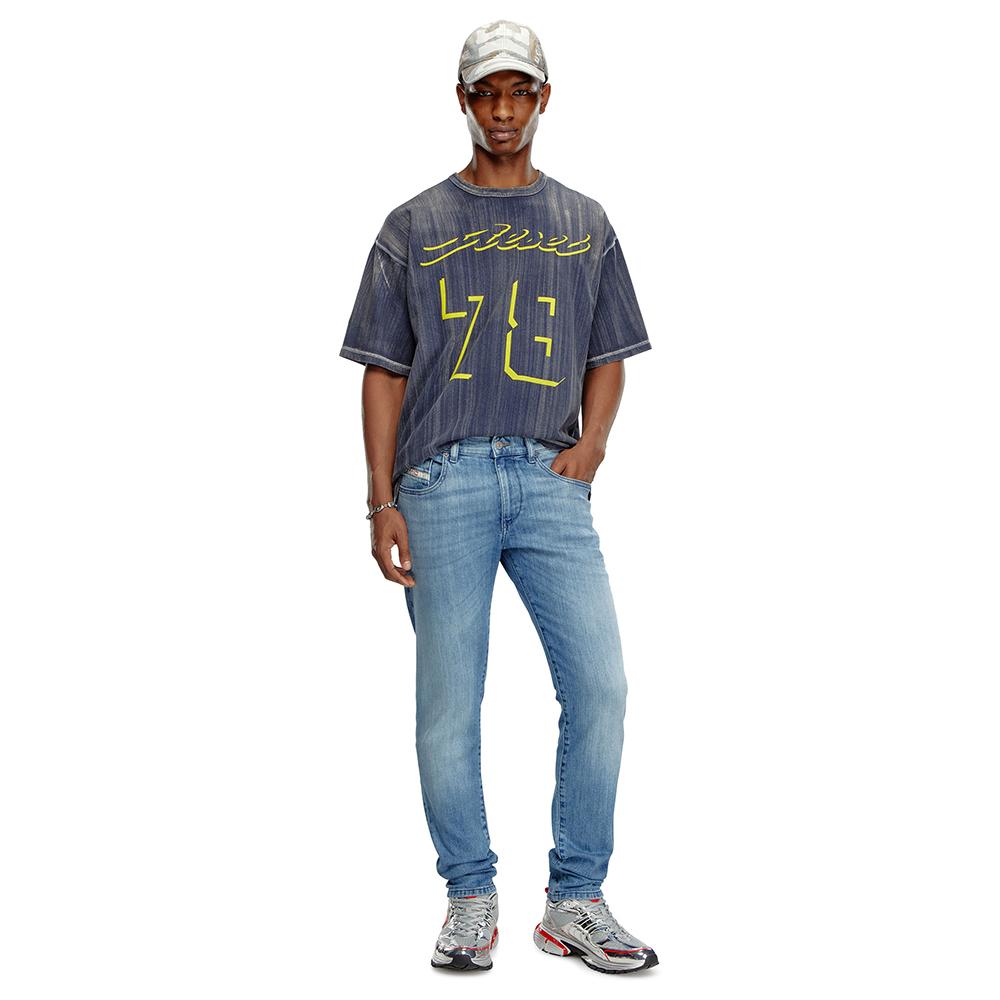 product/d/i/diesel_a03563-0grdi-01-34_blue_1.jpg