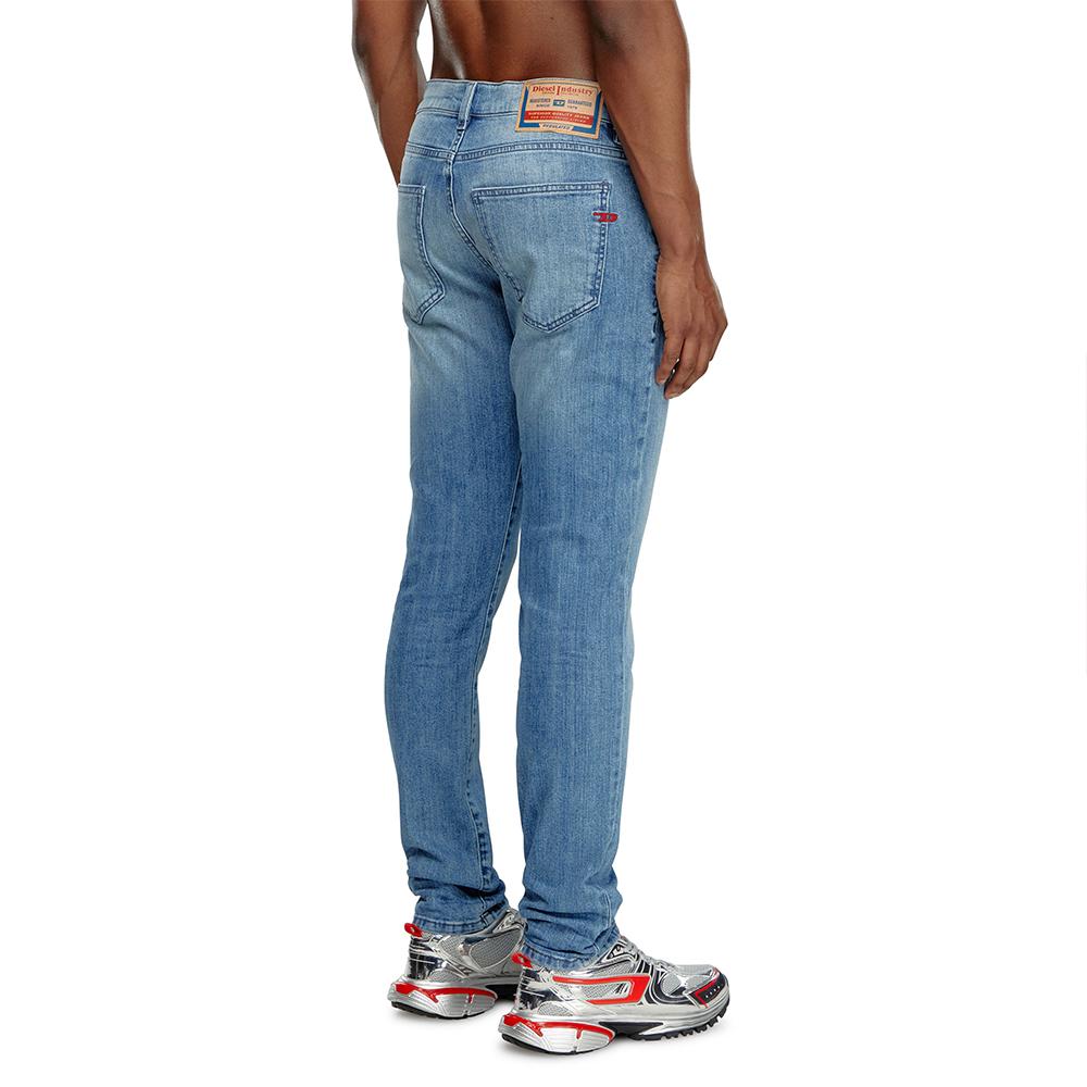 product/d/i/diesel_a03563-0grdi-01-34_blue_2.jpg