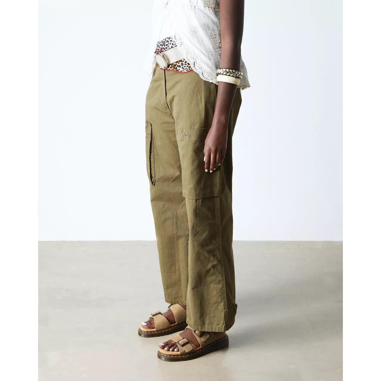 product/d/r/dr-martens_31572439_beige_2.jpg