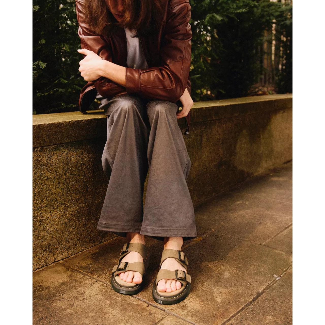 product/d/r/dr-martens_31572439_beige_4.jpg