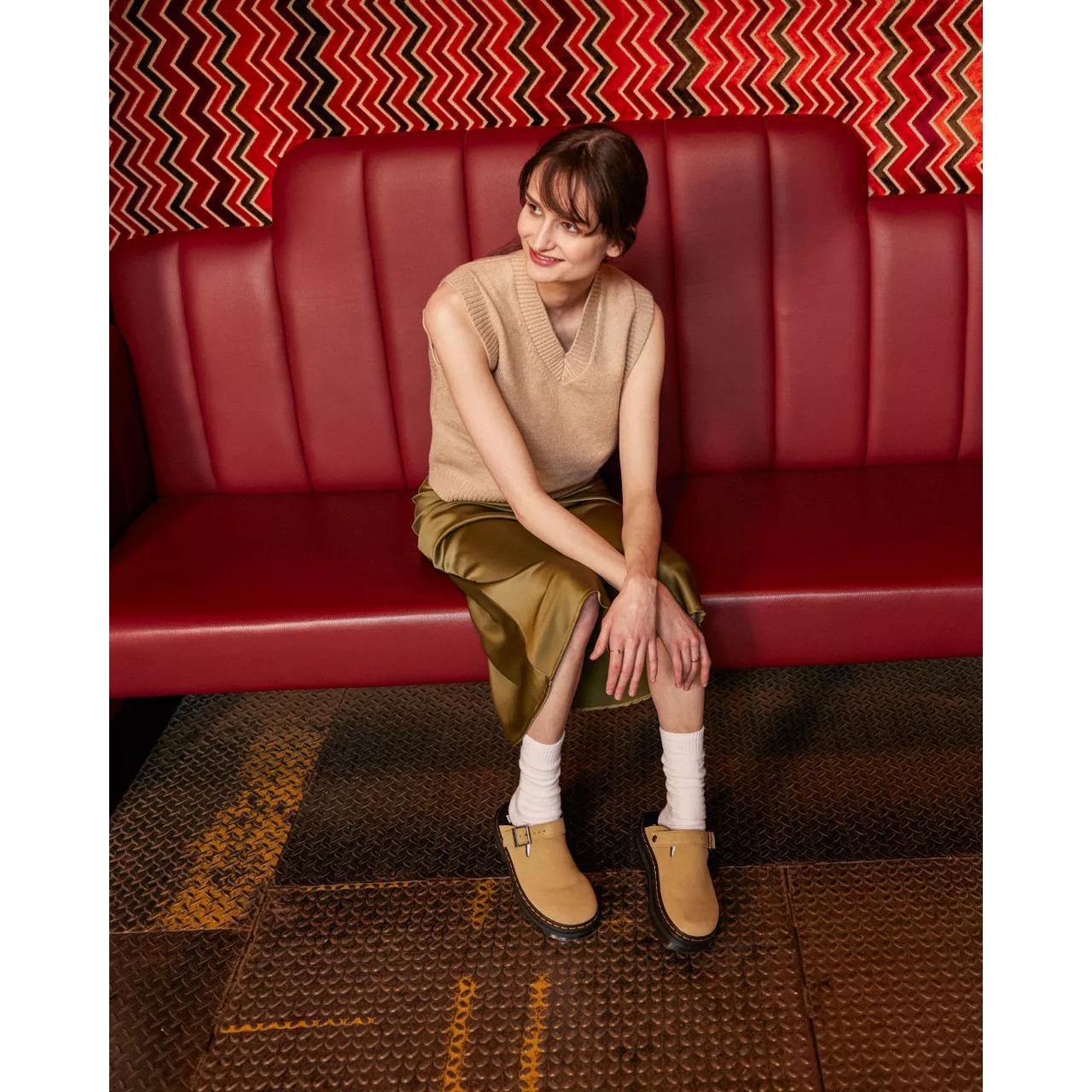 product/d/r/dr-martens_31737439_beige_4.jpg