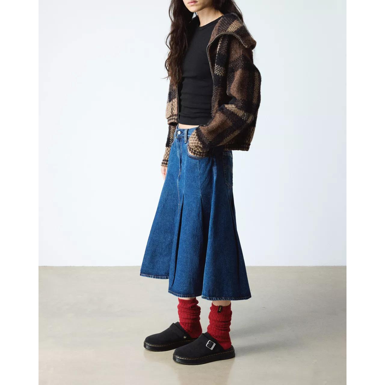 product/d/r/dr-martens_40666001_noir_8.jpg