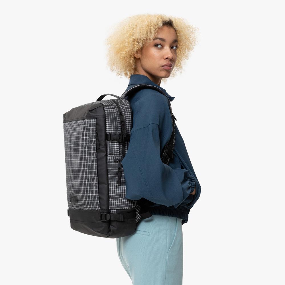 product/e/a/eastpak_ek00091d0q8_cnnct-ripstop_5.jpg