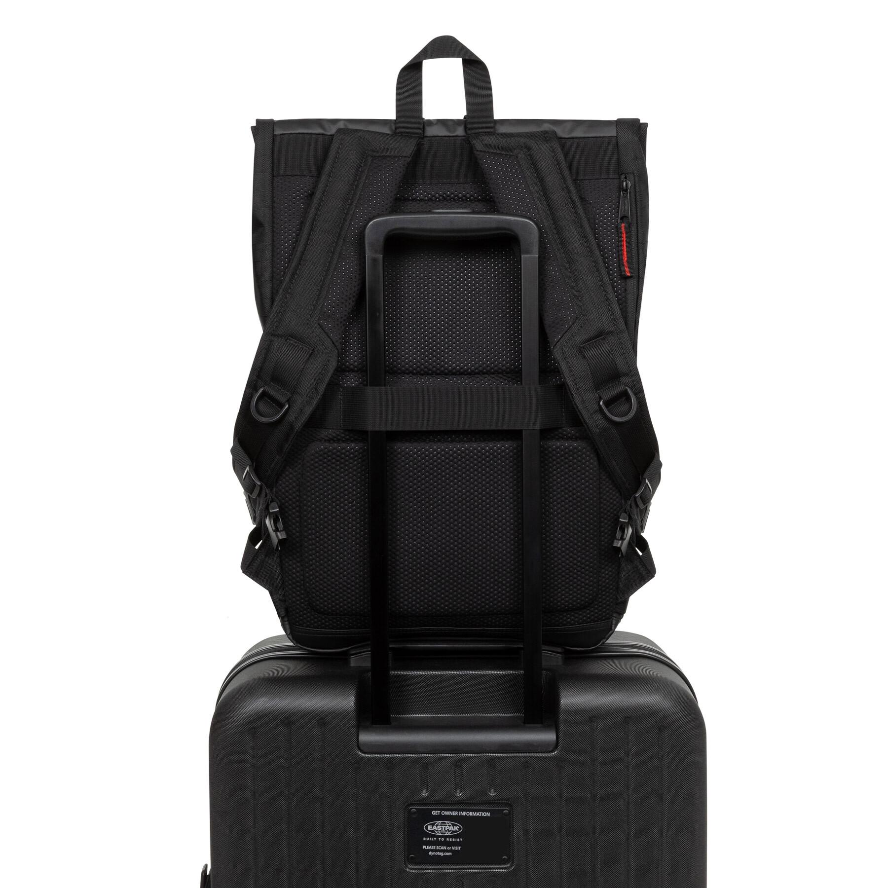 product/e/a/eastpak_ek0a5bfn9s3_9s3-cnnct-rip-black_9.jpg