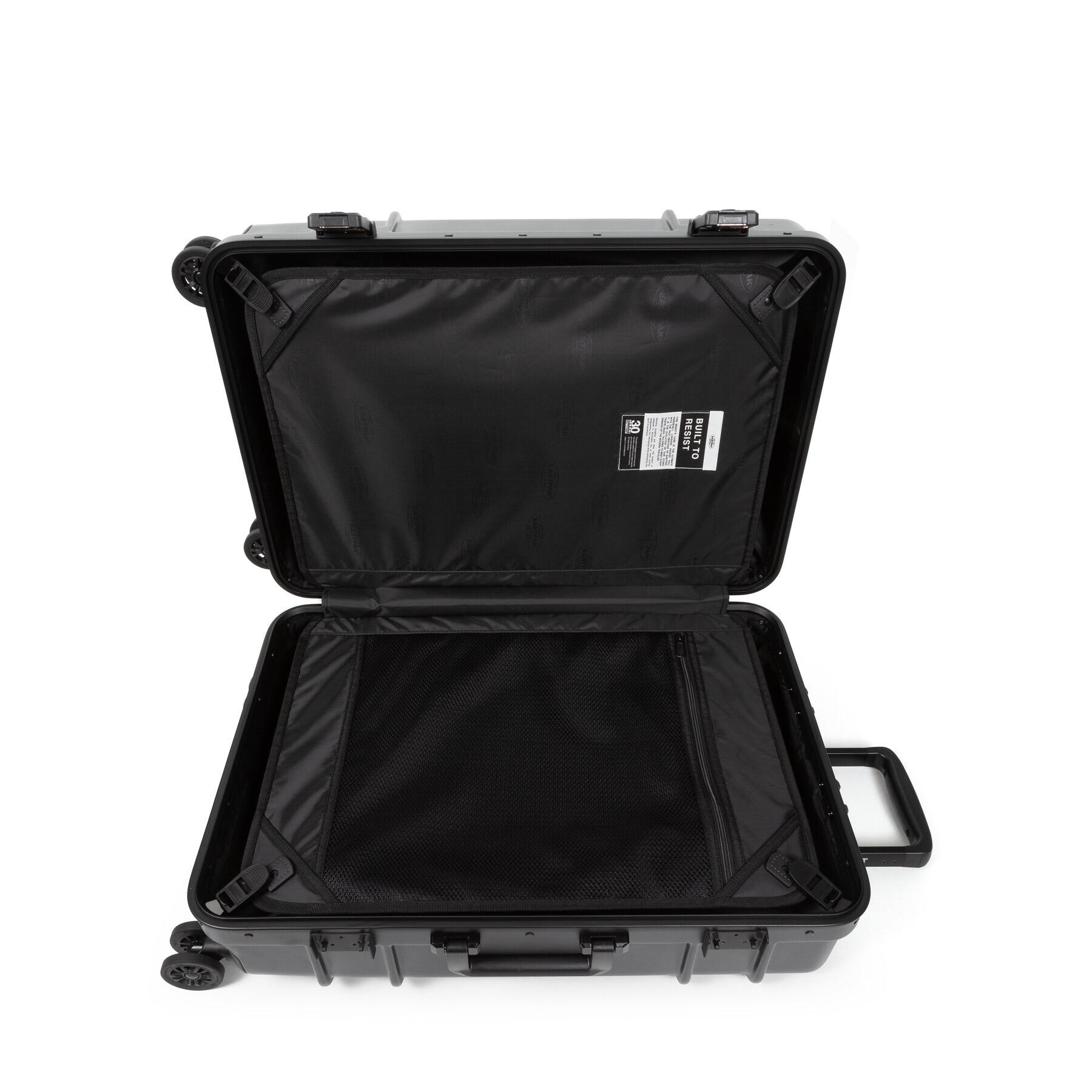 product/e/a/eastpak_ek0a5bjf008_black_6.jpg
