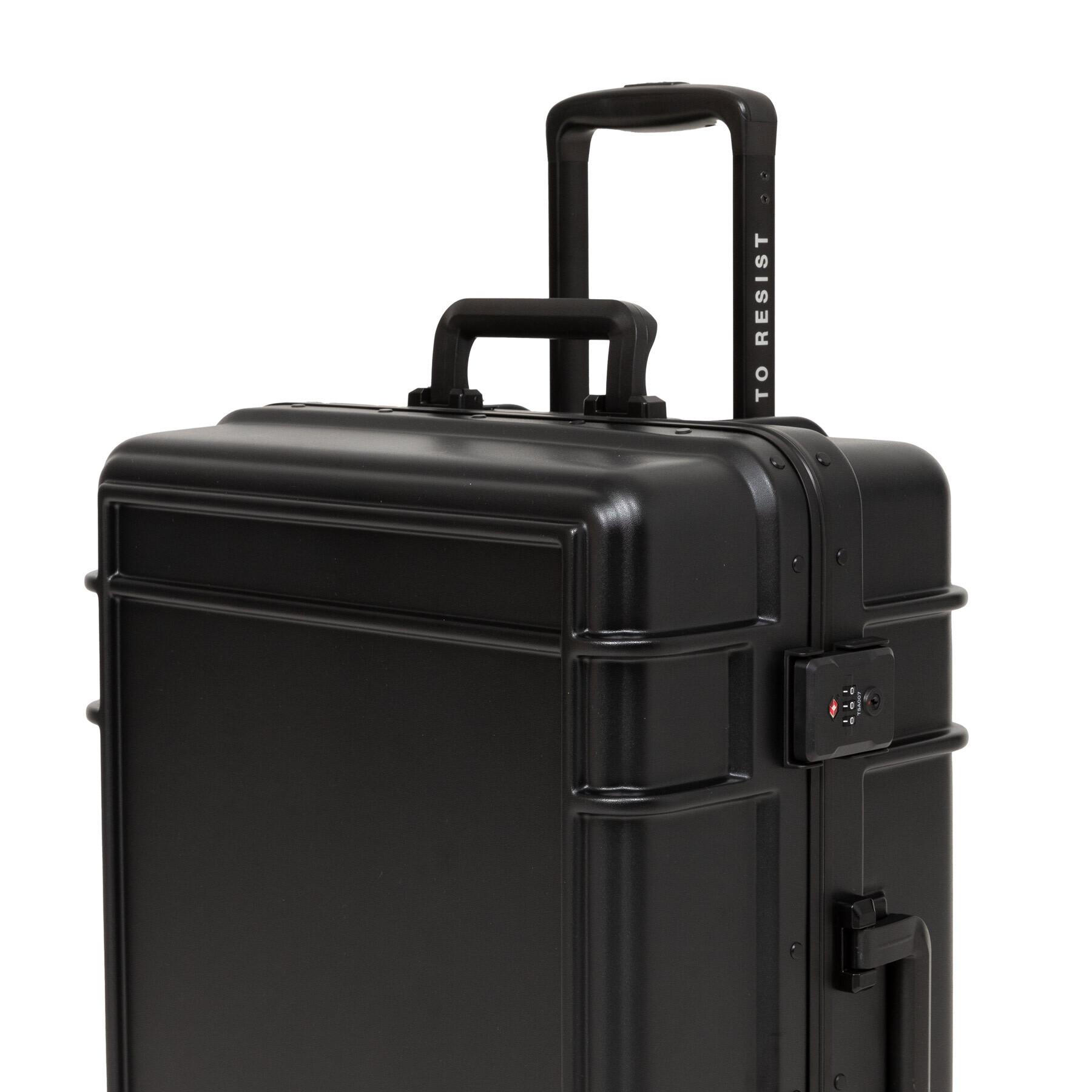 product/e/a/eastpak_ek0a5bjg008_black_3.jpg