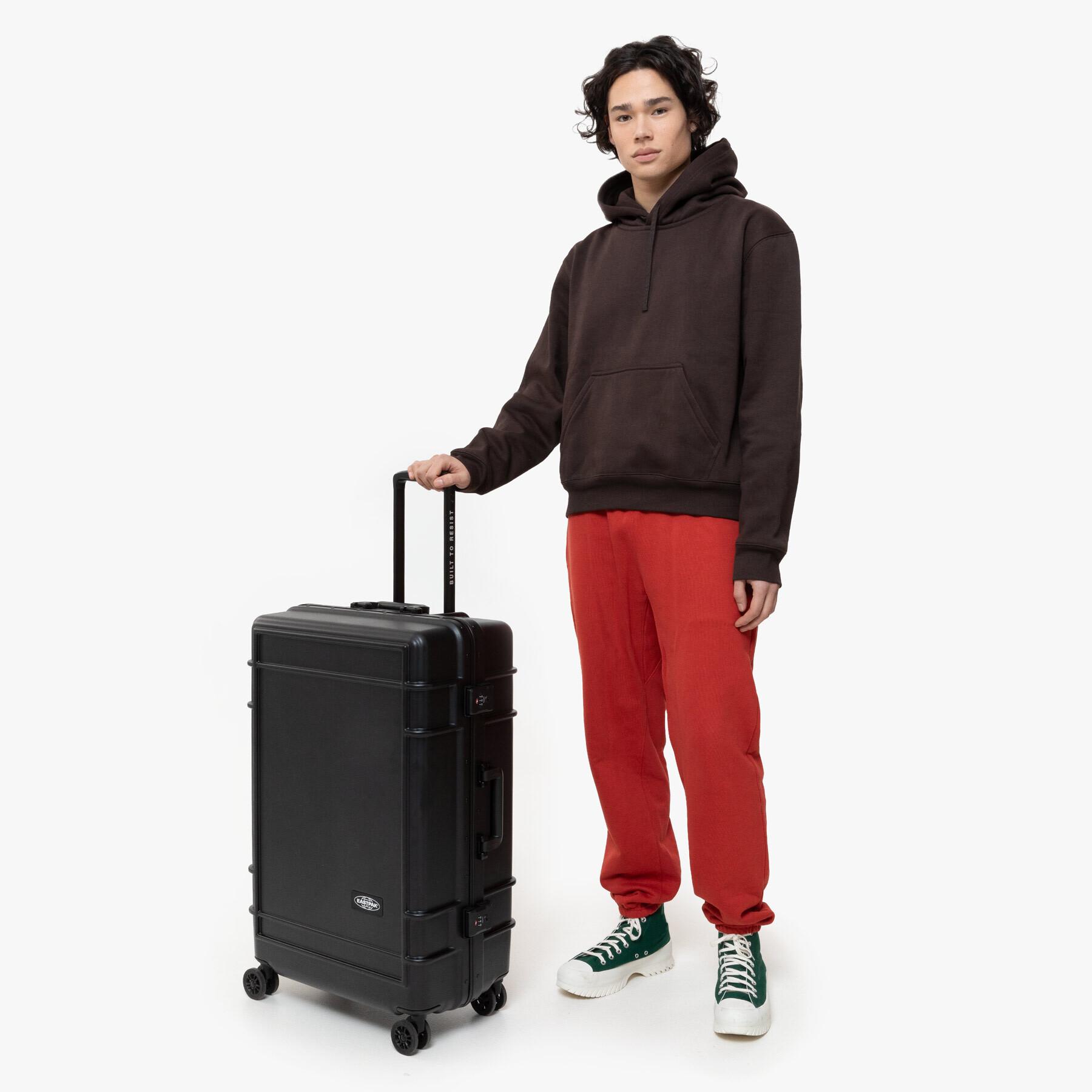 product/e/a/eastpak_ek0a5bjg008_black_5.jpg