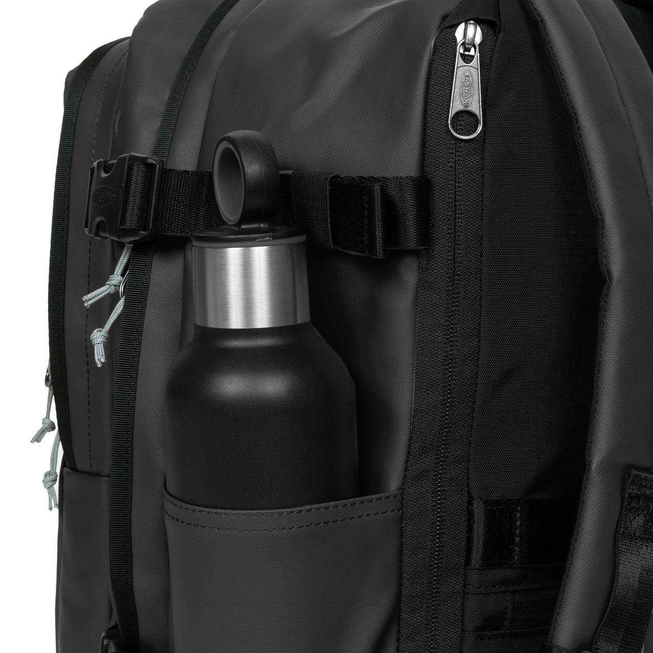product/e/a/eastpak_ek0a5bkd4y8_tarp-black2_9.jpg