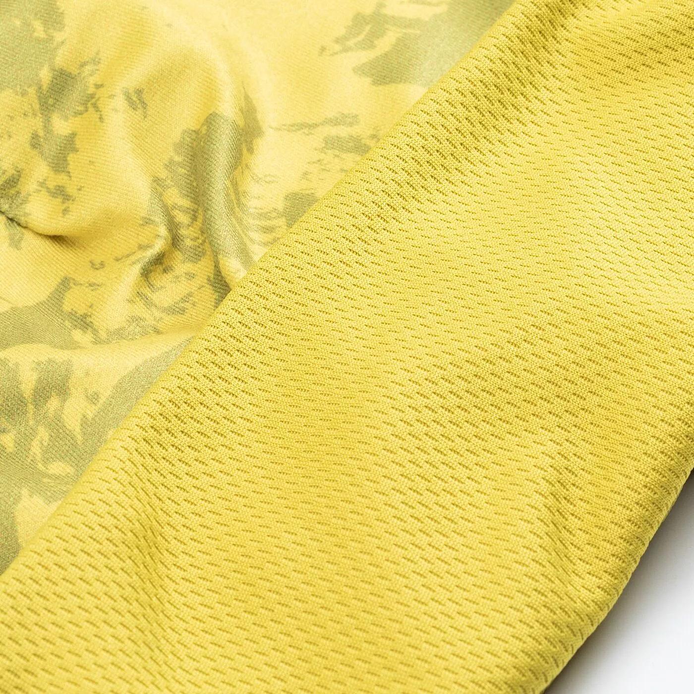 product/e/l/elbrus_m000226076_jaune_3.jpg
