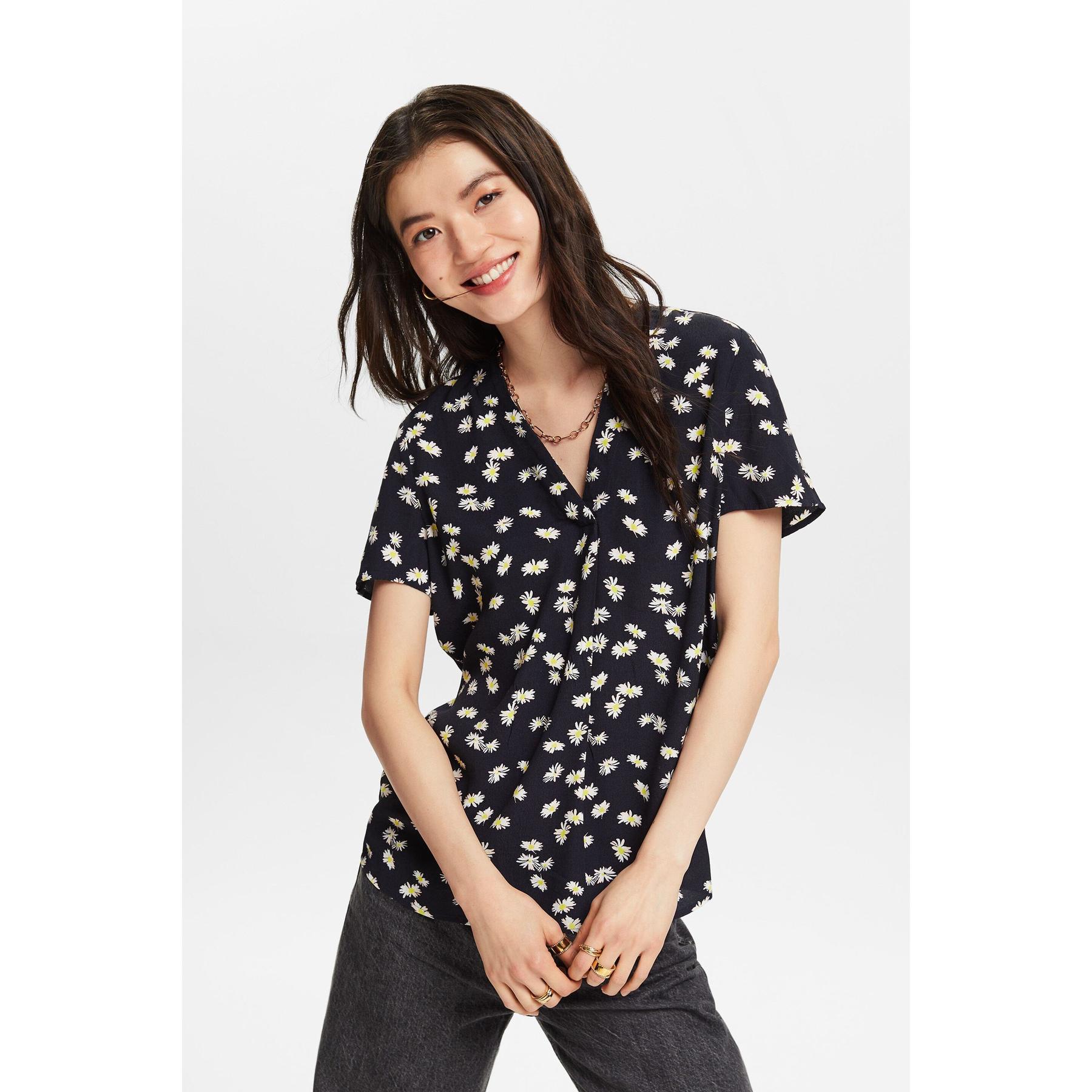 product/e/s/esprit_994ee1f315_400_1.jpg
