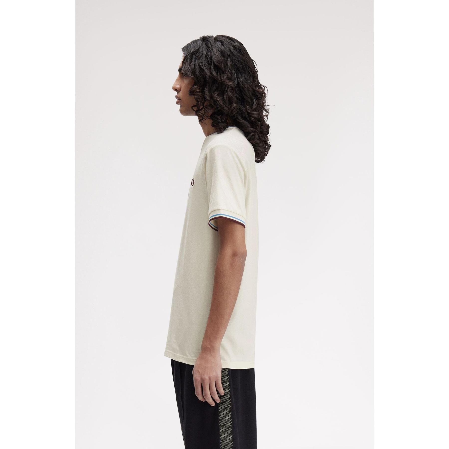product/f/r/fred-perry_fpm1588v_z46_v2_q325_mod2_side.jpg