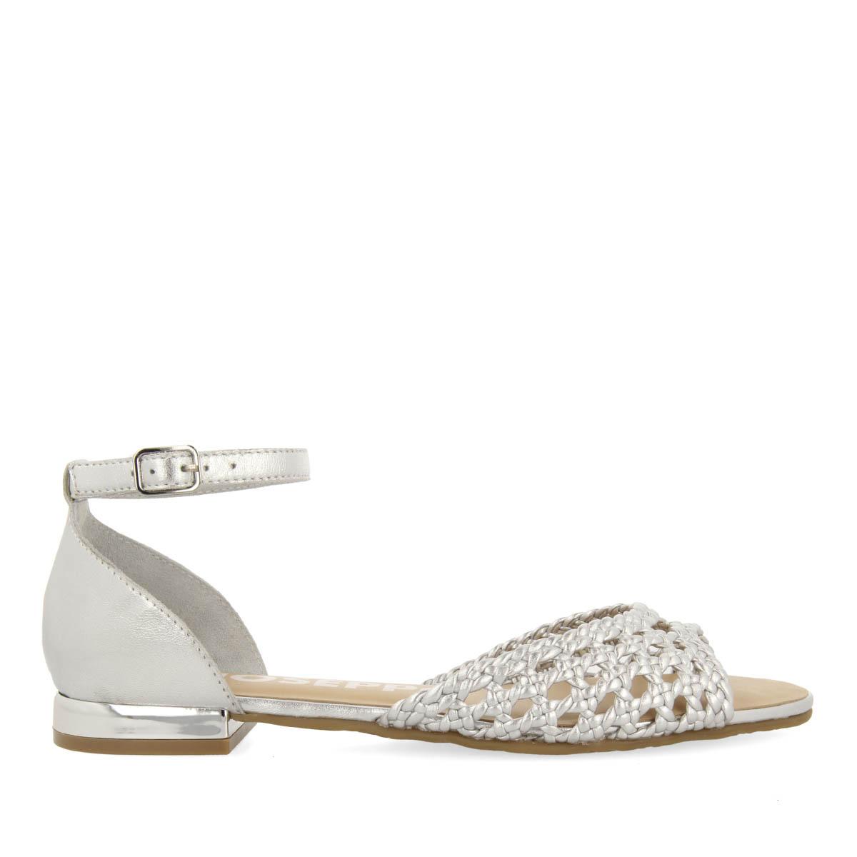 product/g/i/gioseppo_72042-p-plata_1-nw042324.jpg