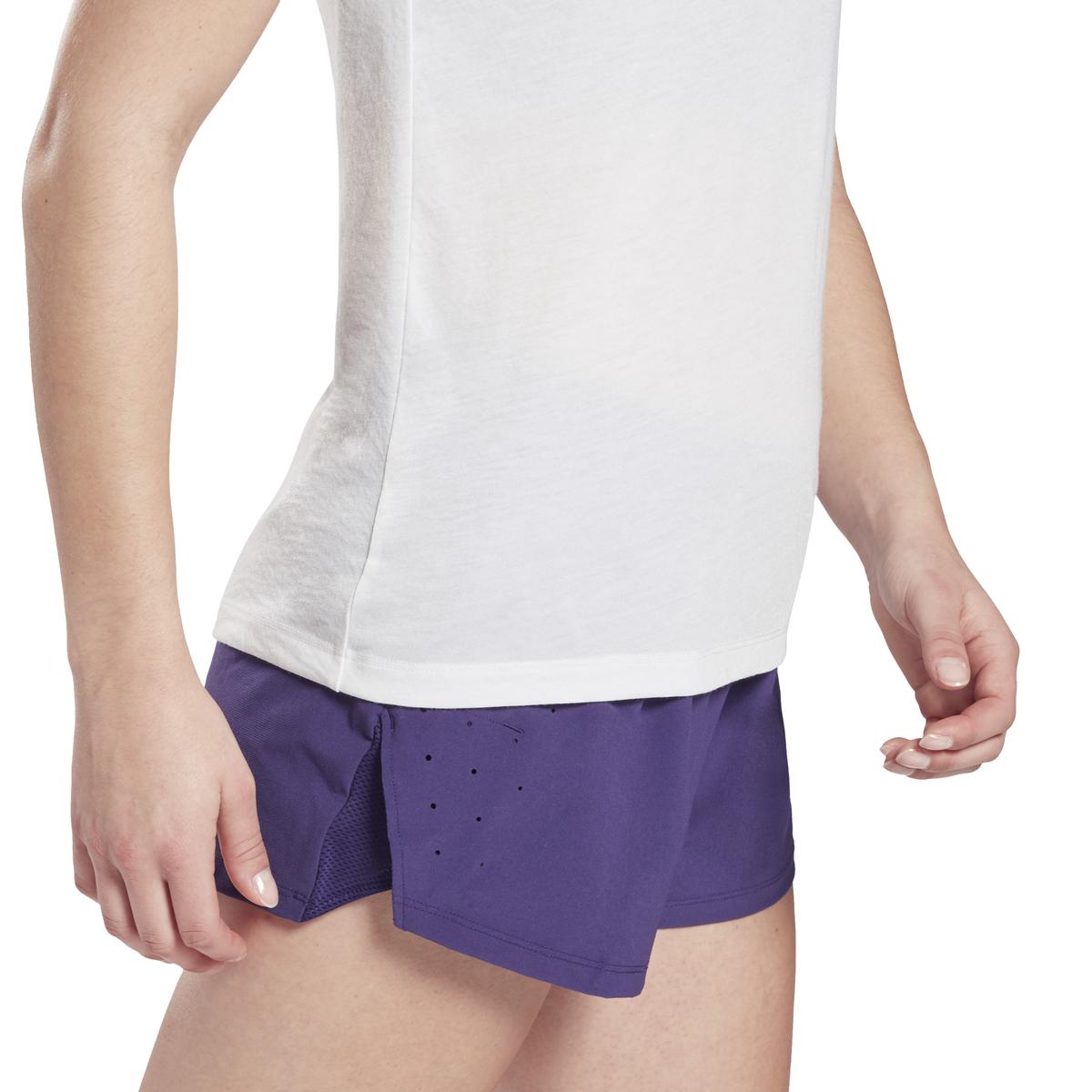 product/g/p/gp7914_app_on-model_detail-2_white.jpg