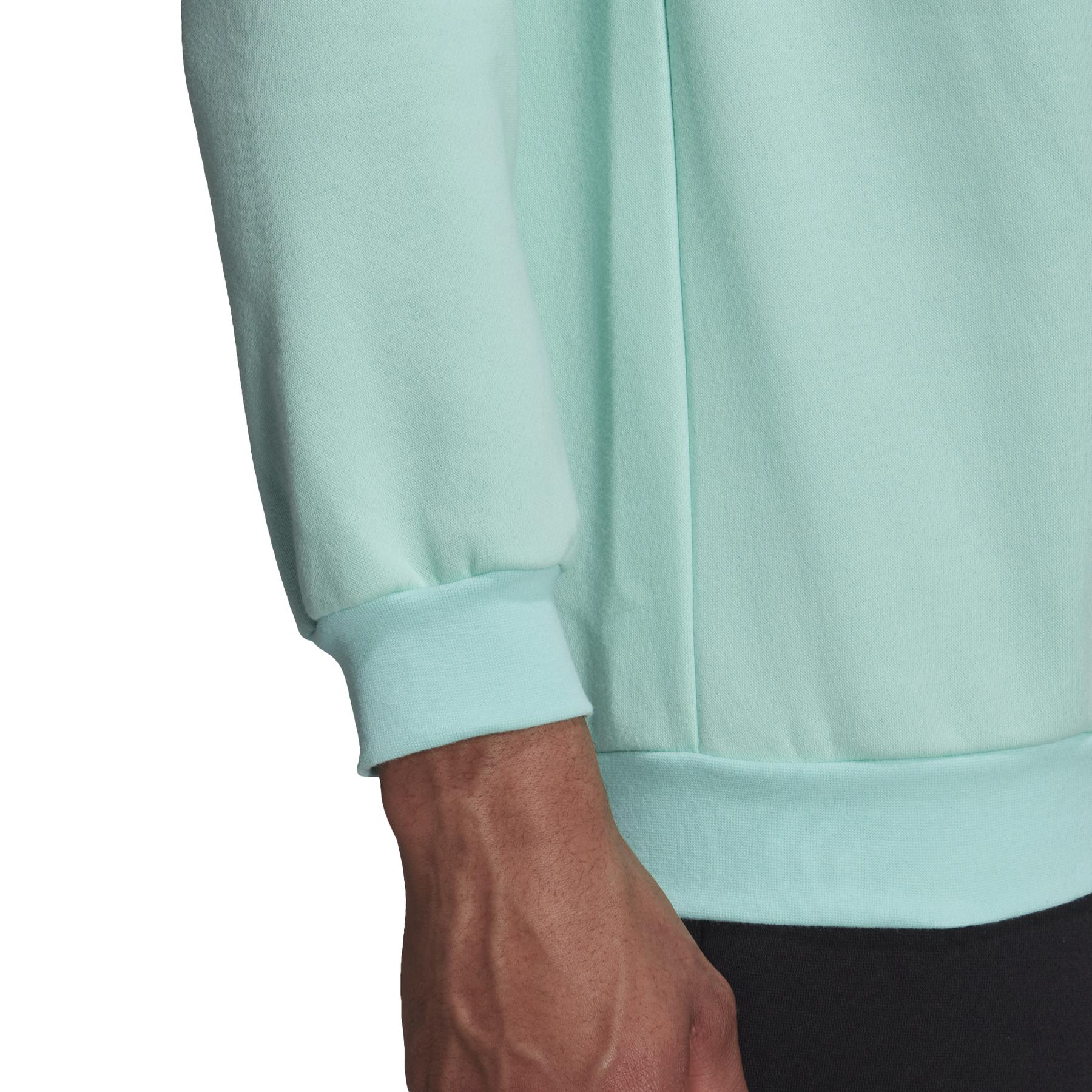 product/h/c/hc5047_app_on-model_detail-2_white_1645107815.jpg