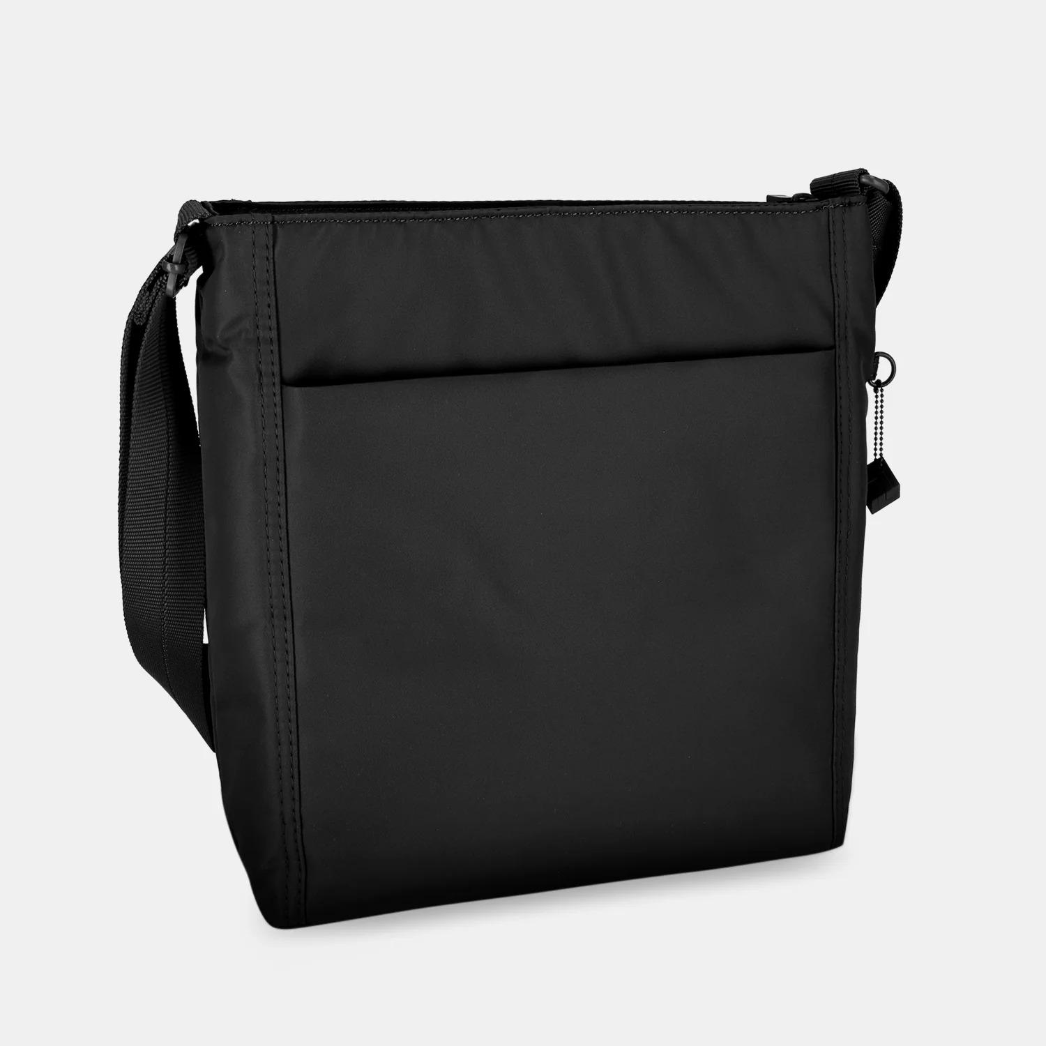 product/h/e/hedgren_hic370_003-10_black_3.jpg