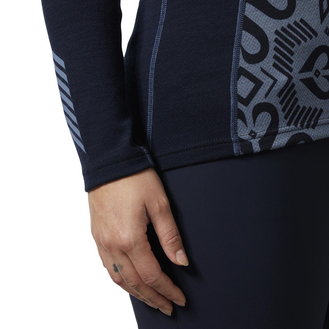 product/h/e/helly-hansen_49410-600_navy-nordic-rose-aop_1.jpg