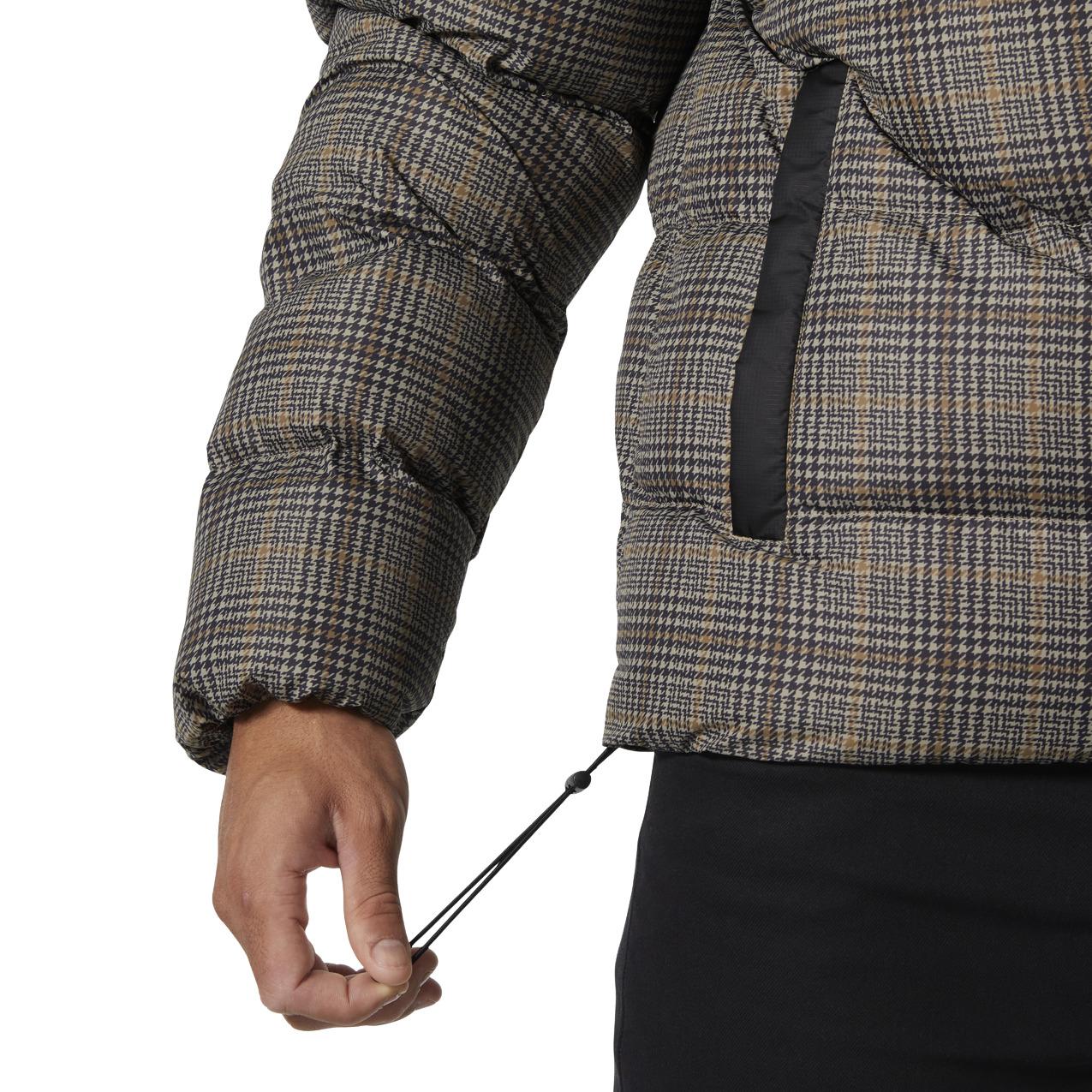 product/h/e/helly-hansen_53449-757_pebble-broxburn-plaid-aop_2.jpg