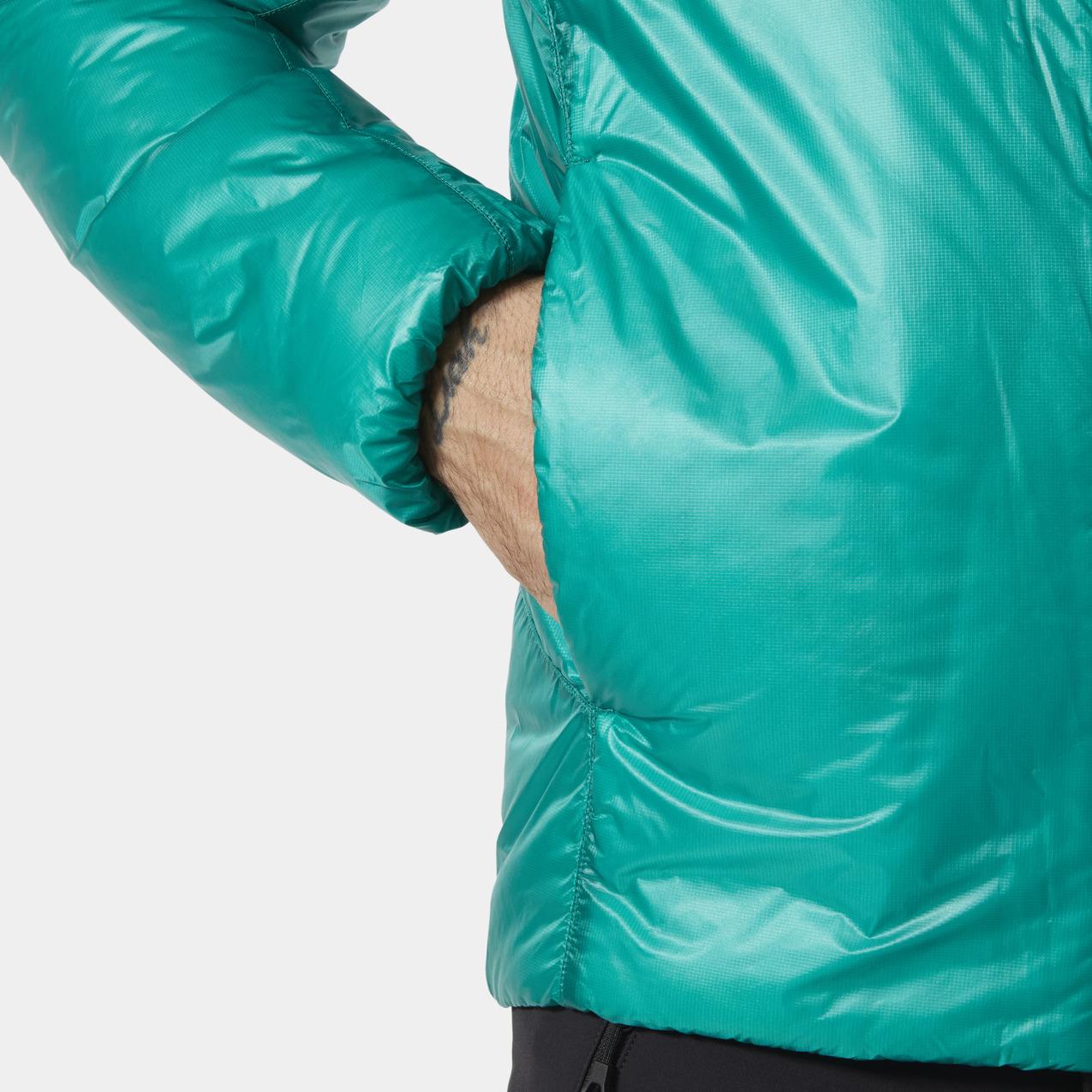 product/h/e/helly-hansen_63353-466_signal-green_4.jpg
